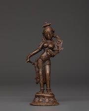 standing-tara