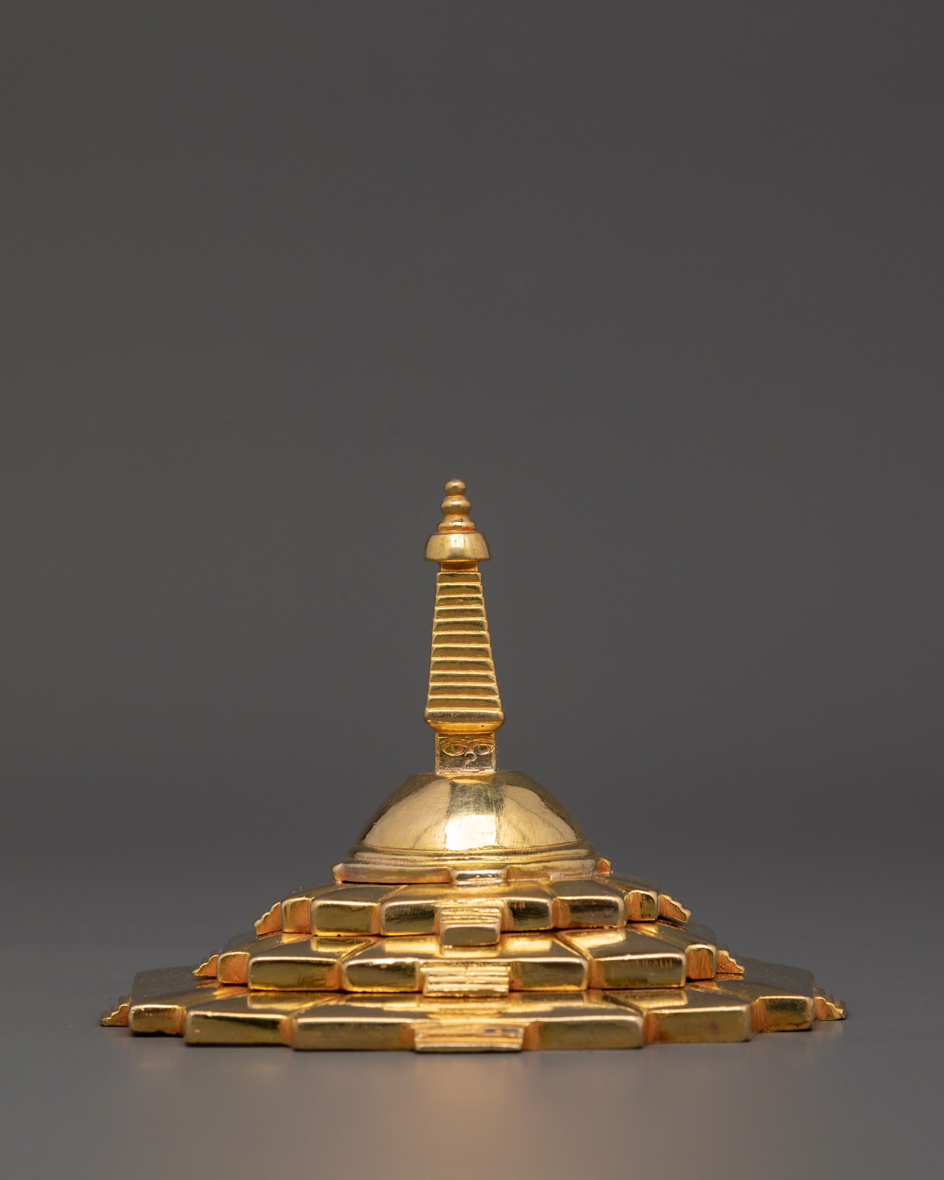 stupa-buddhist-shrine-decor