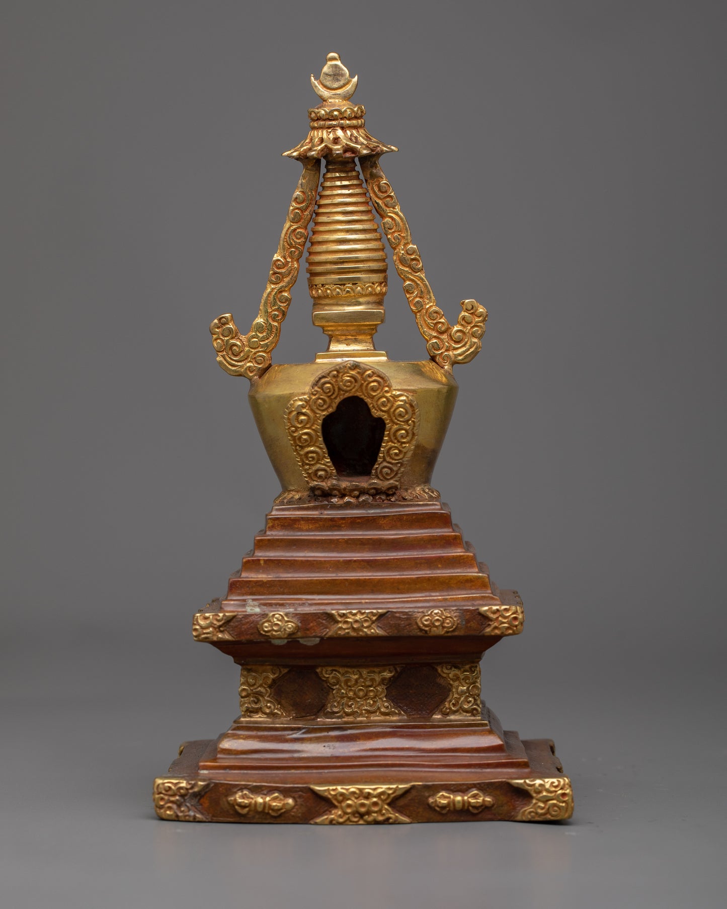 Buddha Stupa Statue