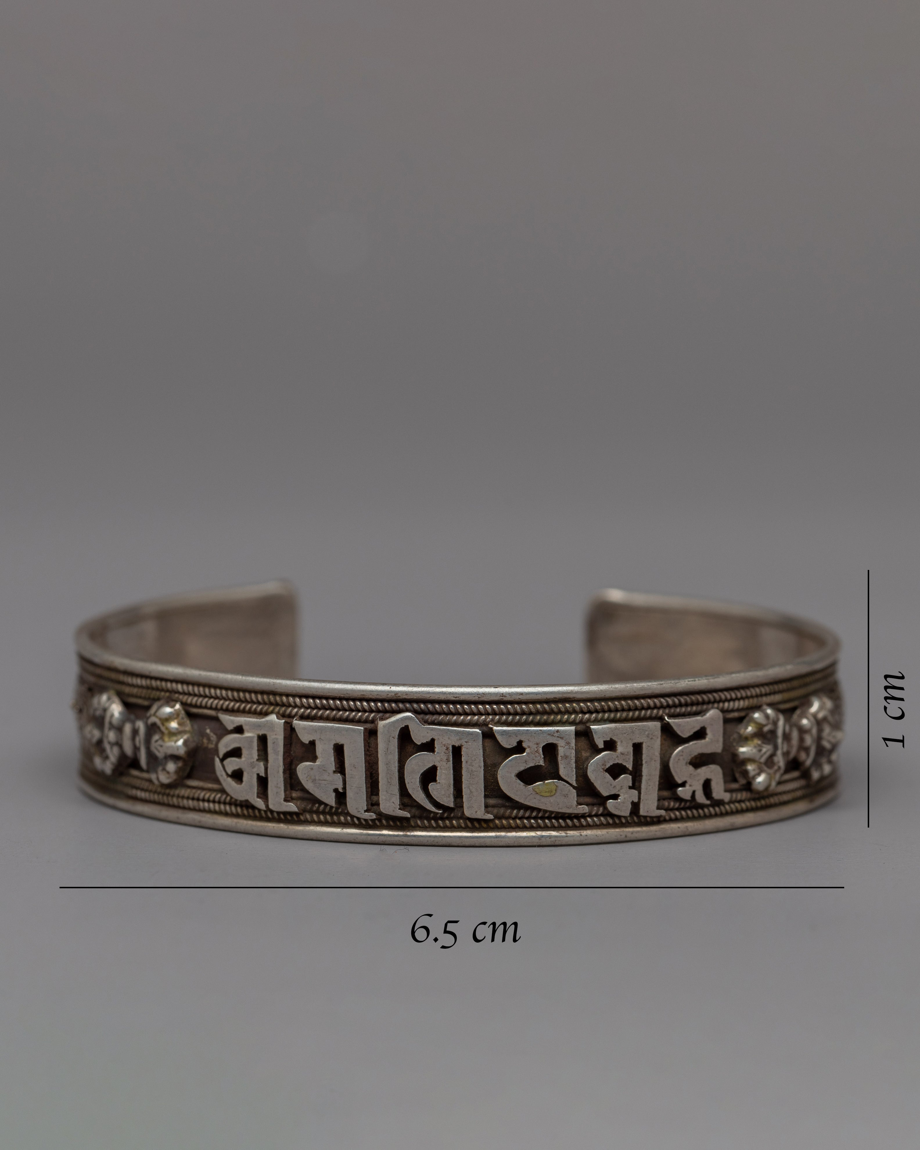 Authentic Tibetan Bracelet | Handcrafted Beauty for a Unique Style