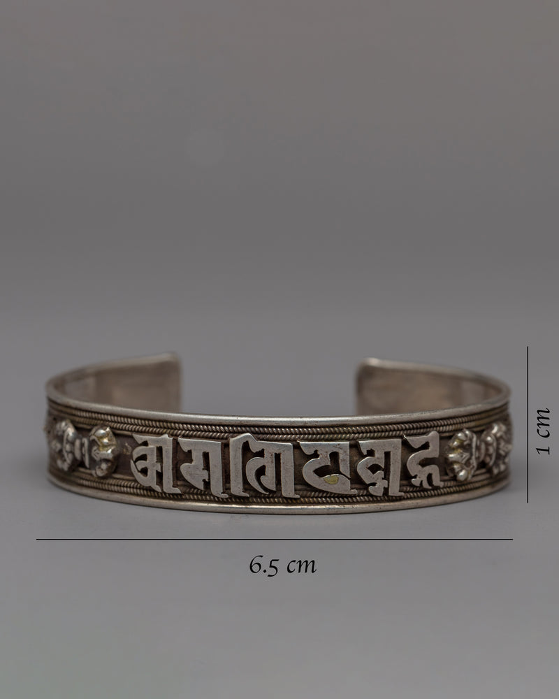Authentic Tibetan Bracelet | Handcrafted Beauty for a Unique Style