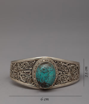 Handcrafted Silver Stone Bracelet | Timeless Piece of Elegance