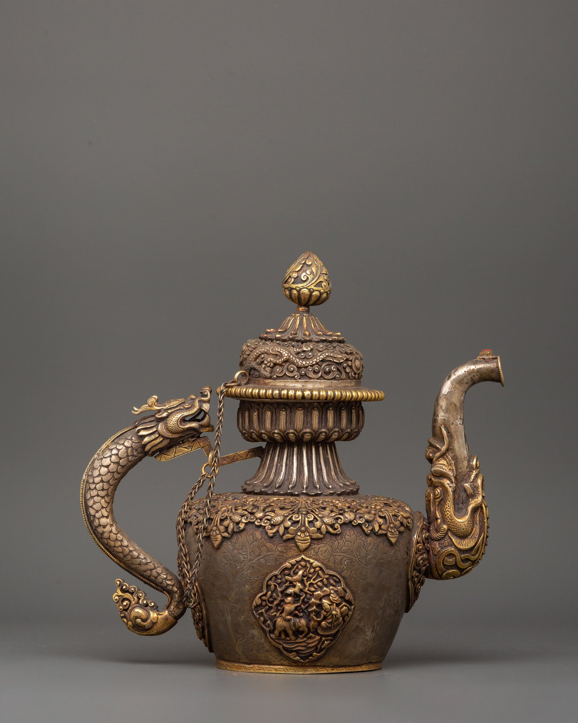 tea-pot-with-dragon-handle
