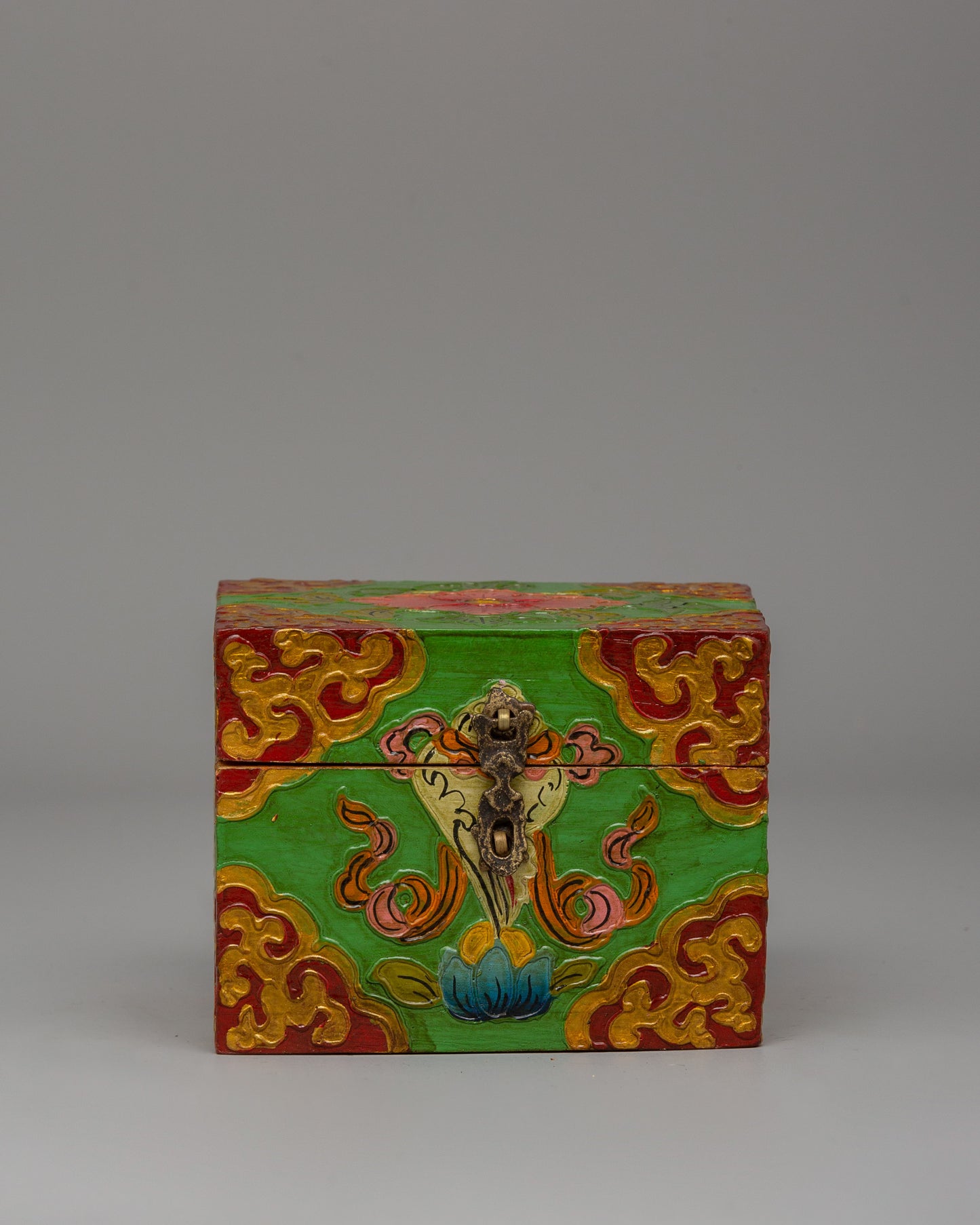 altar-tibetan-box