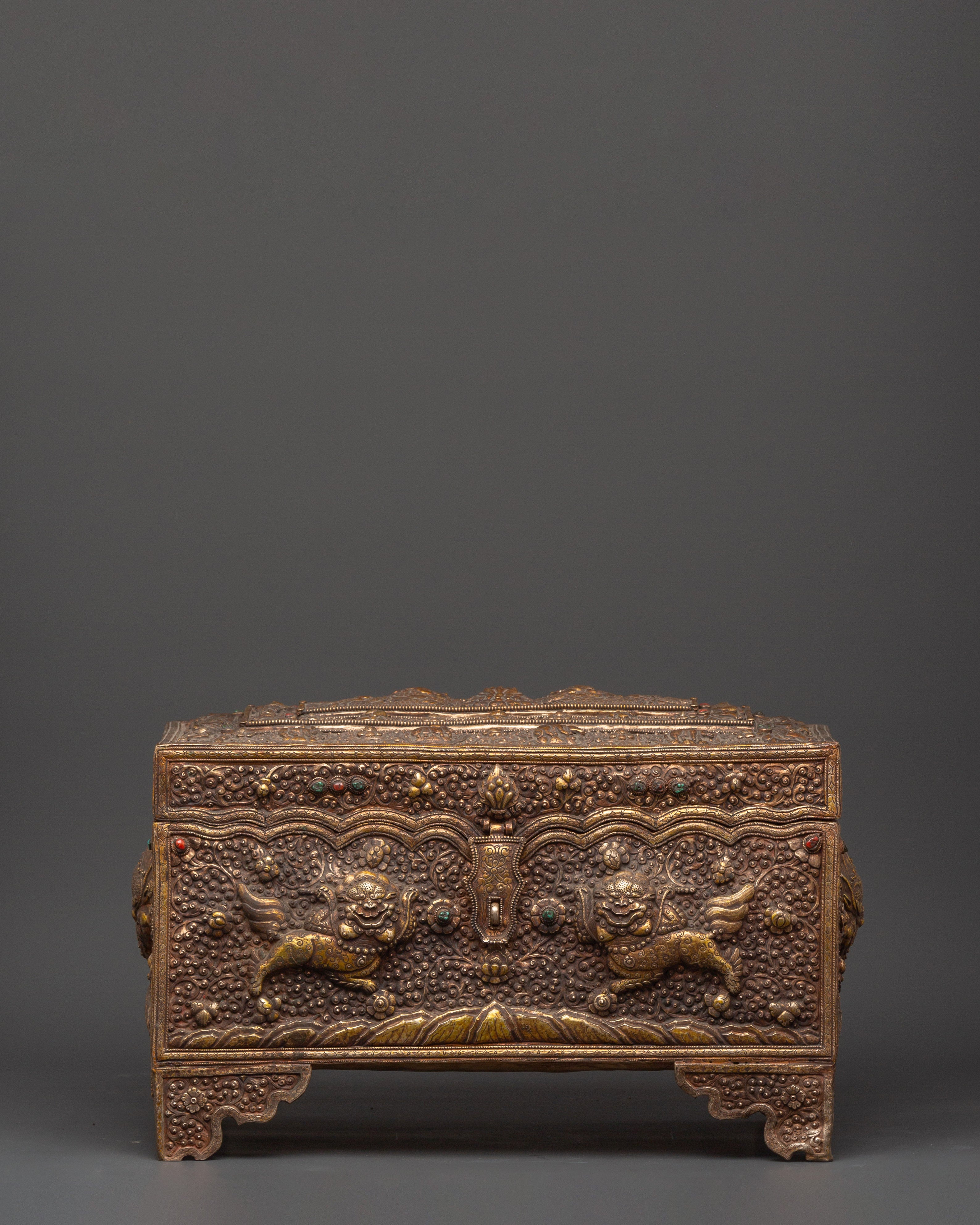 Handcrafted Decorative Storage Box | White Metal Craft with Intricate Motifs
