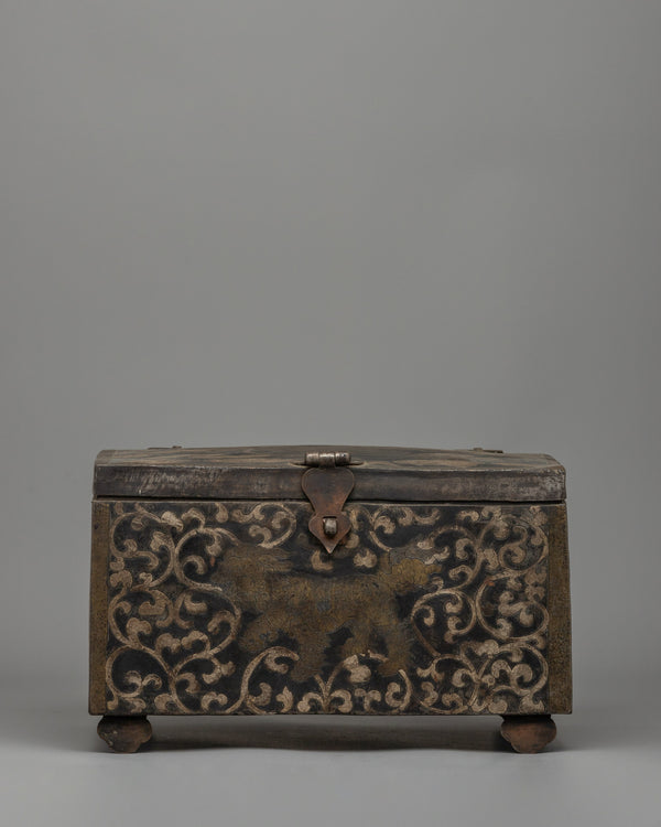 Traditional Iron Treasure Box with Copper 