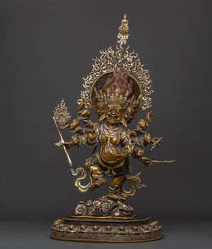Uchusma protector statue