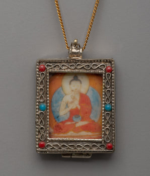 Tibetan Vairochana Buddha Locket