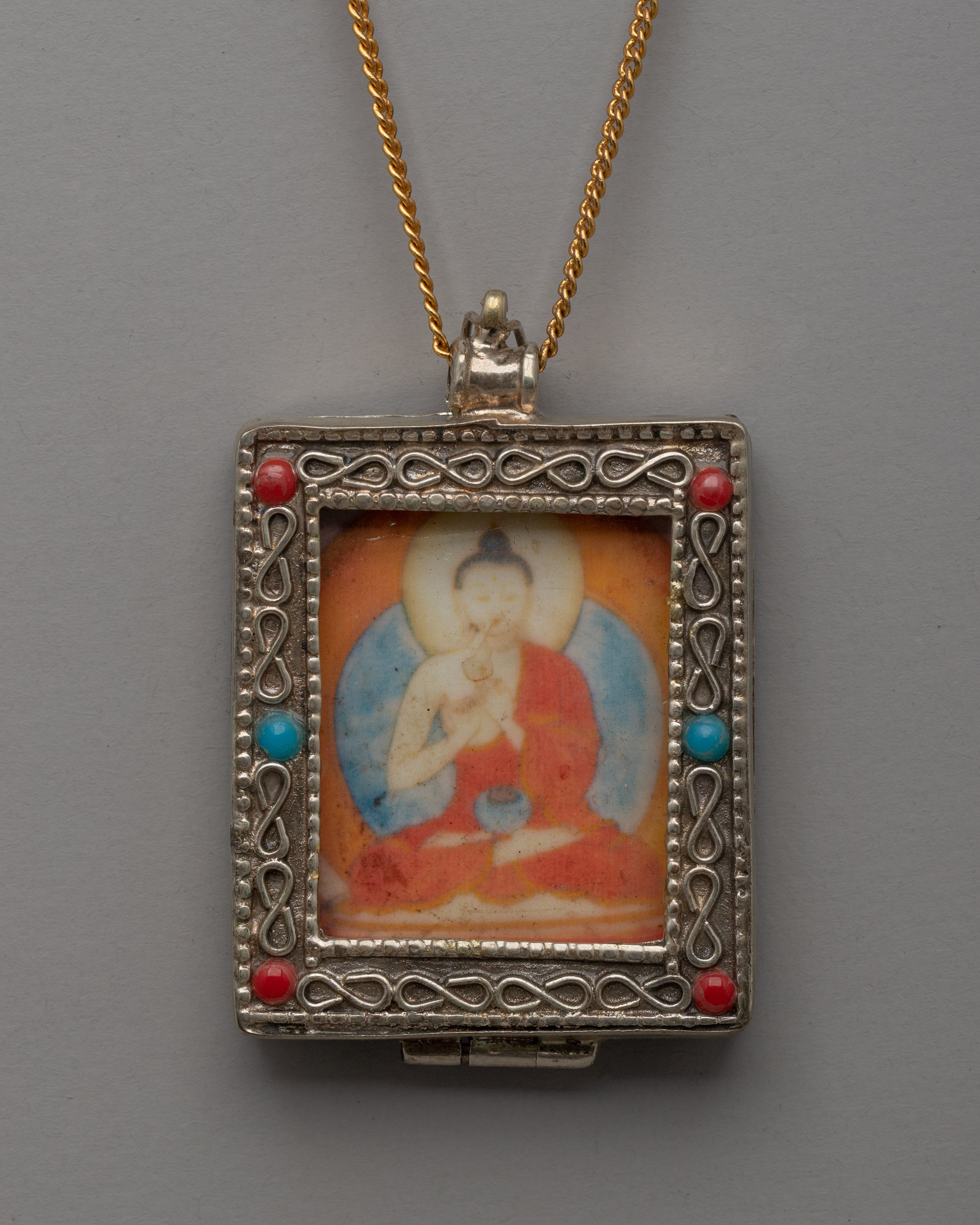 Tibetan Vairochana Buddha Locket
