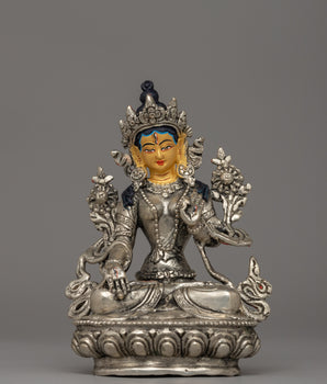 Dolma Karmo Statue