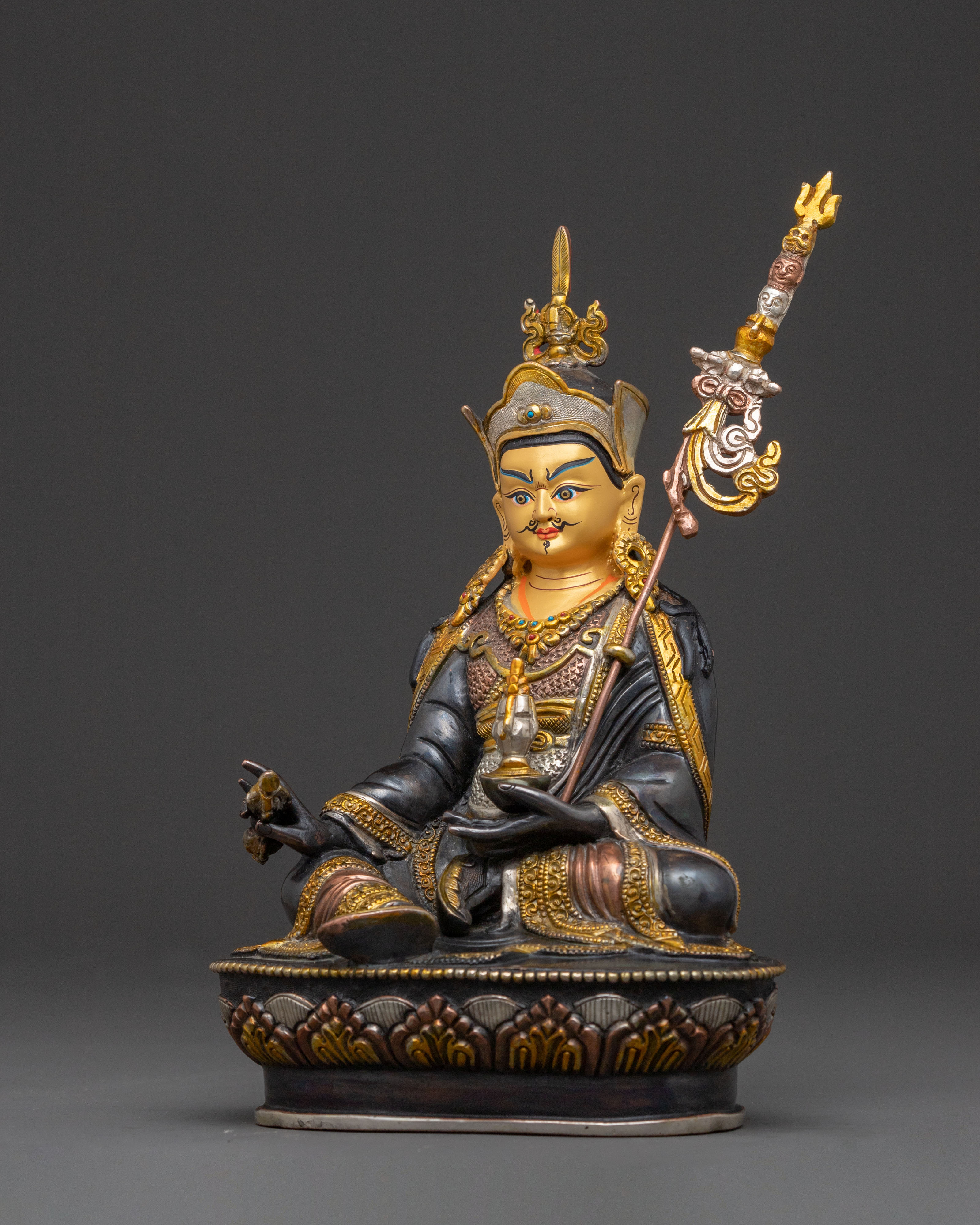 Guru Rinpoche Meditation Statue - Oxidized Copper Sculpture
