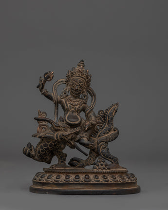 sculpture-of-white-dzambhala