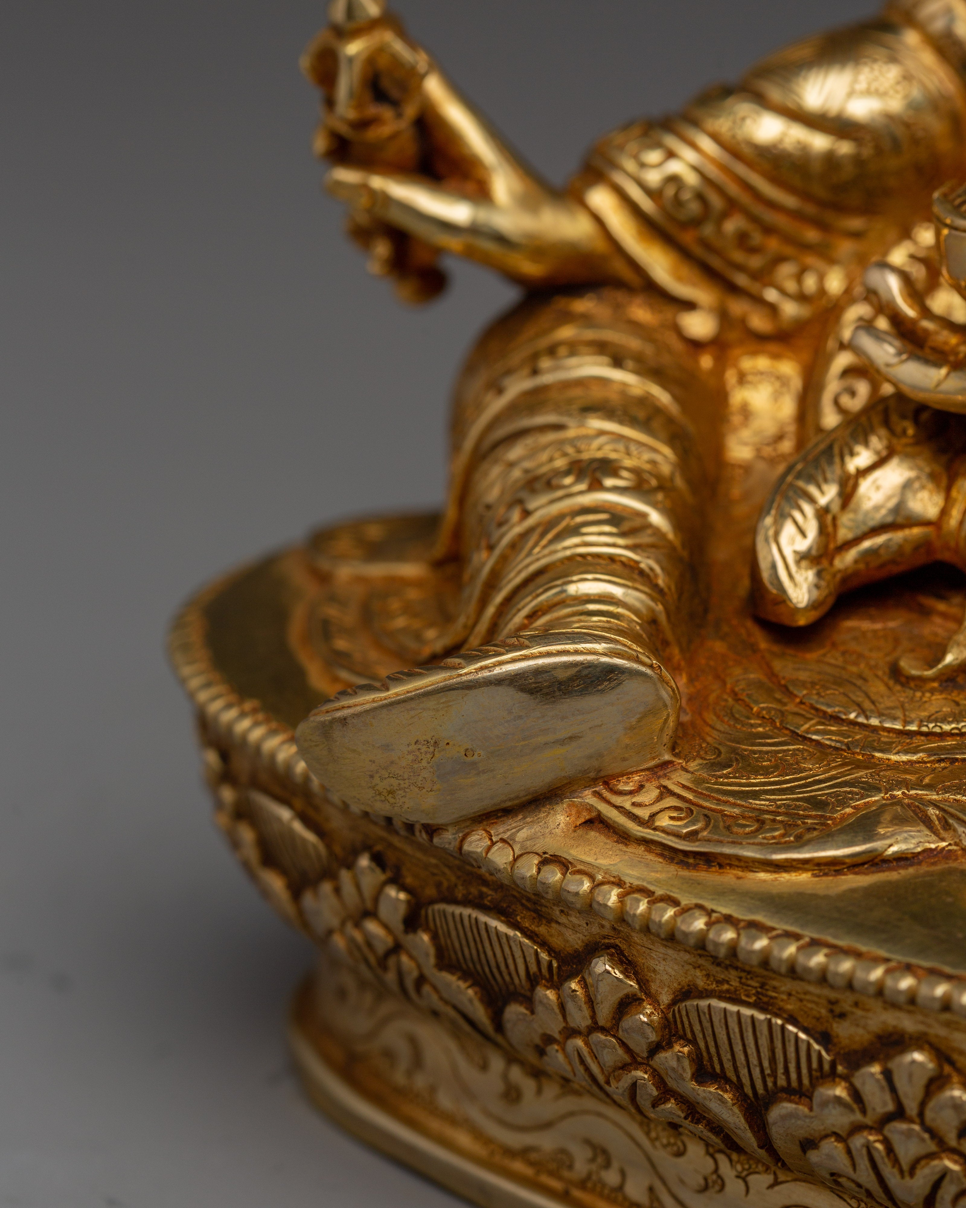 Tibetan Guru Rinpoche Artwork | Padmasambhava Statue