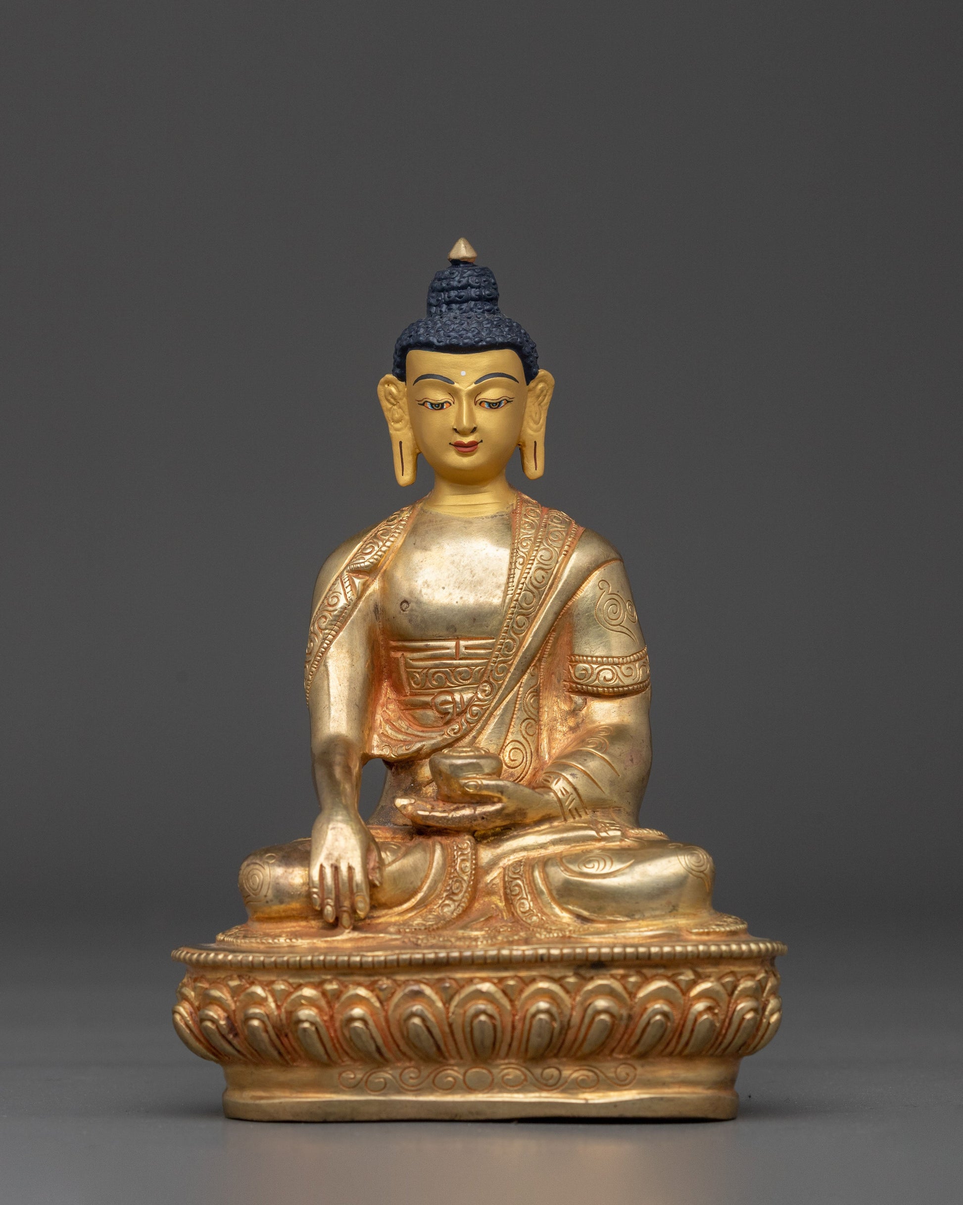 Traditional  Handmade Shakyamuni Buddha Sculpture
