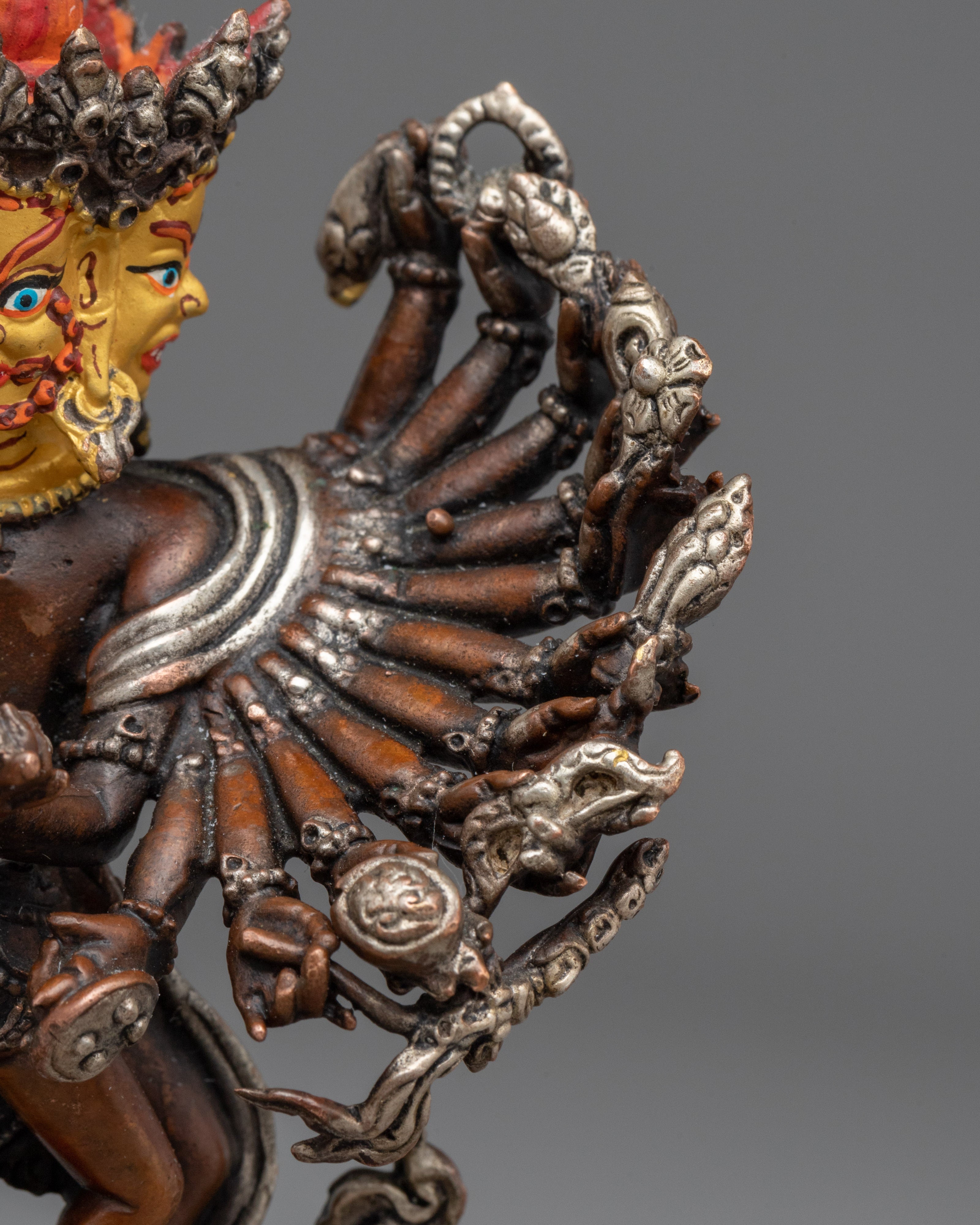 Tibetan Buddhist Kalachakra Sculpture | Symbolizing the Ability to Handle All Situations