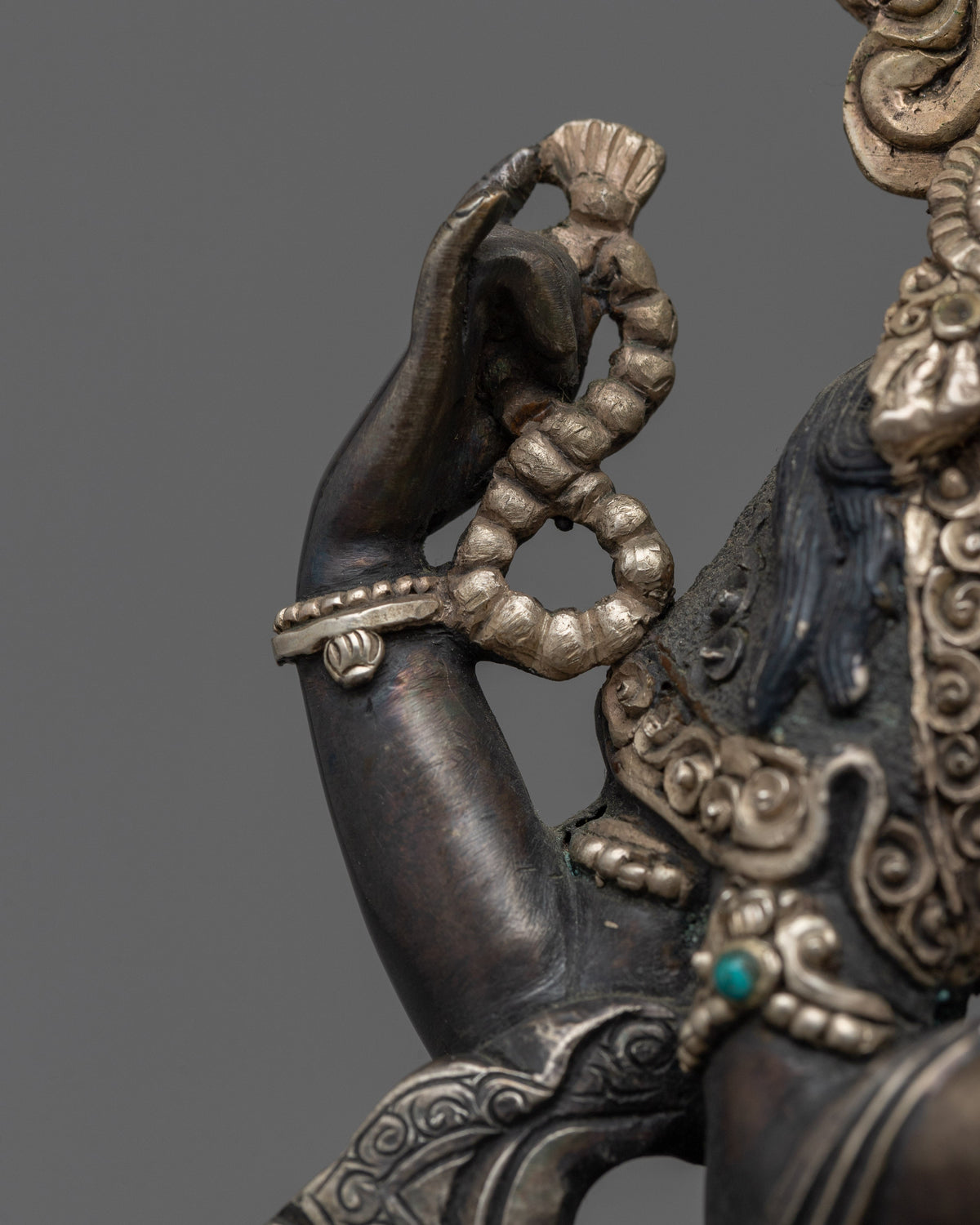 Chenrezig Oxidized Figurine | Symbol of Compassion and Enlightenment