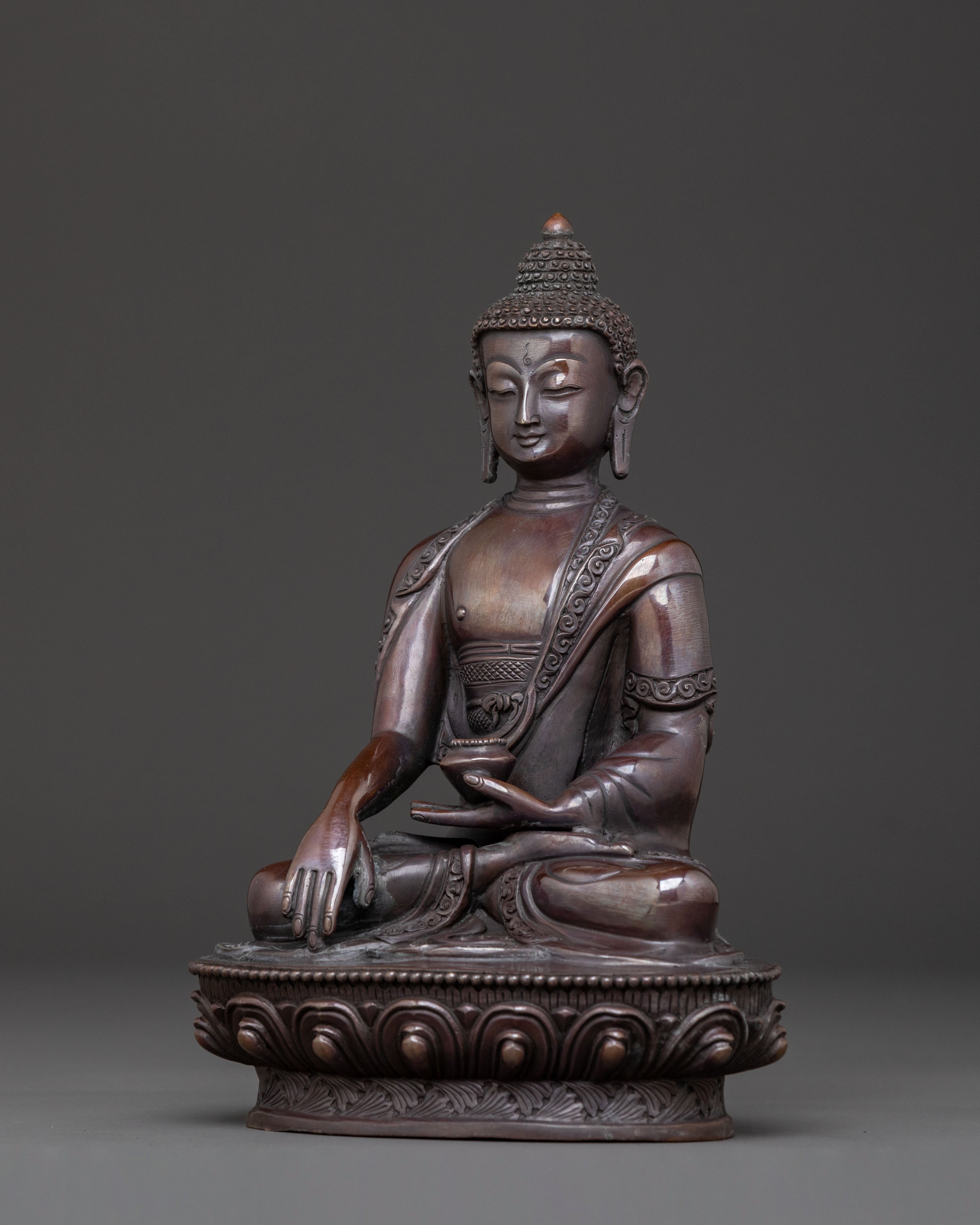 Shakyamuni Buddha Compassion Statue – Oxidized Copper Art