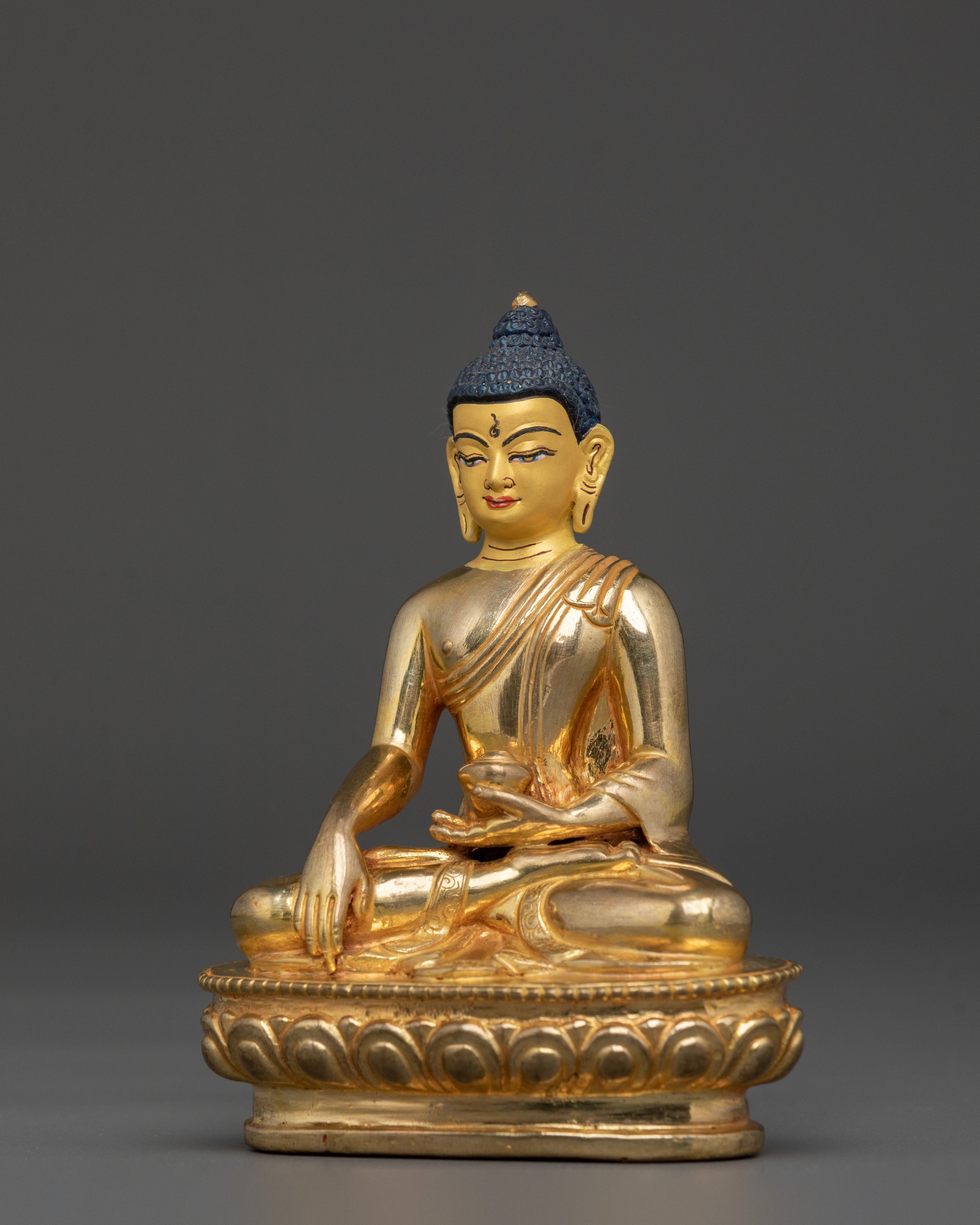 Hand-Carved Shakyamuni Buddha Figurine | Symbol of Enlightenment