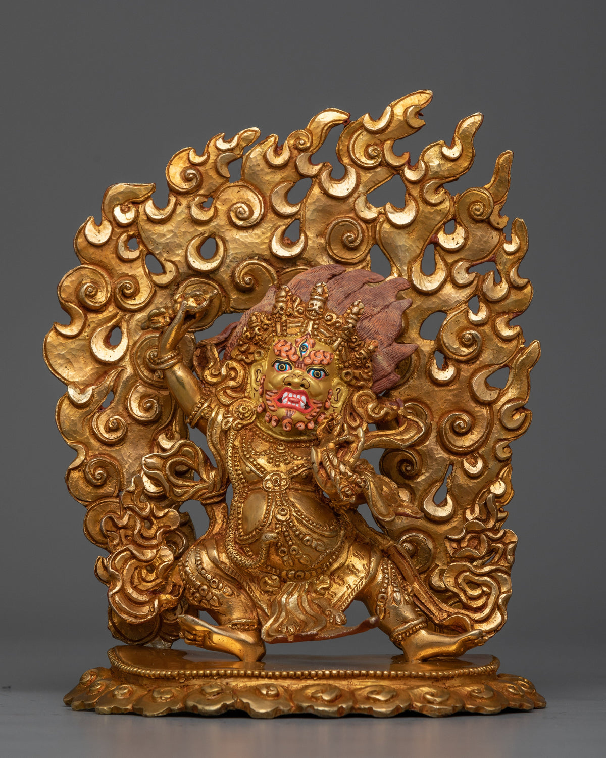 gold-gilded-vajrapani-sculpture