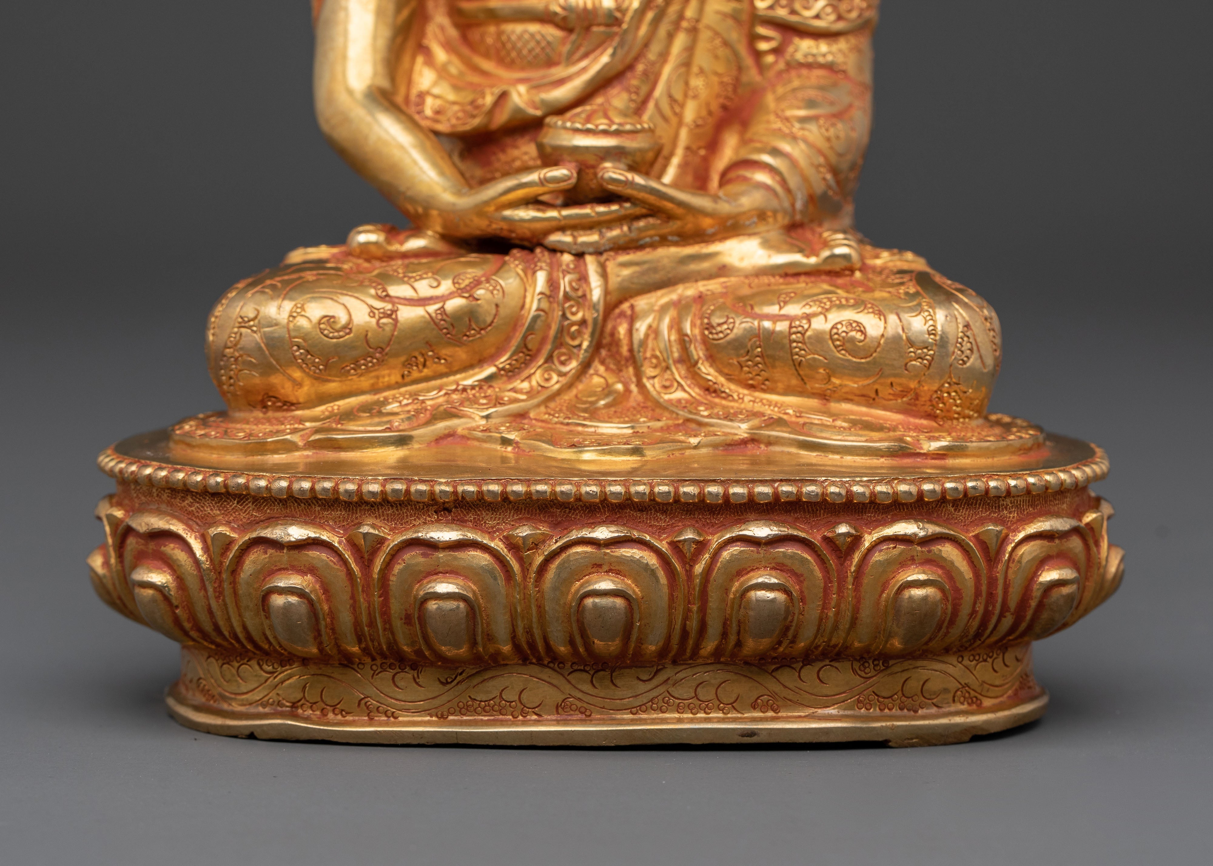 Amitabha Buddha Statue: Boundless Compassion