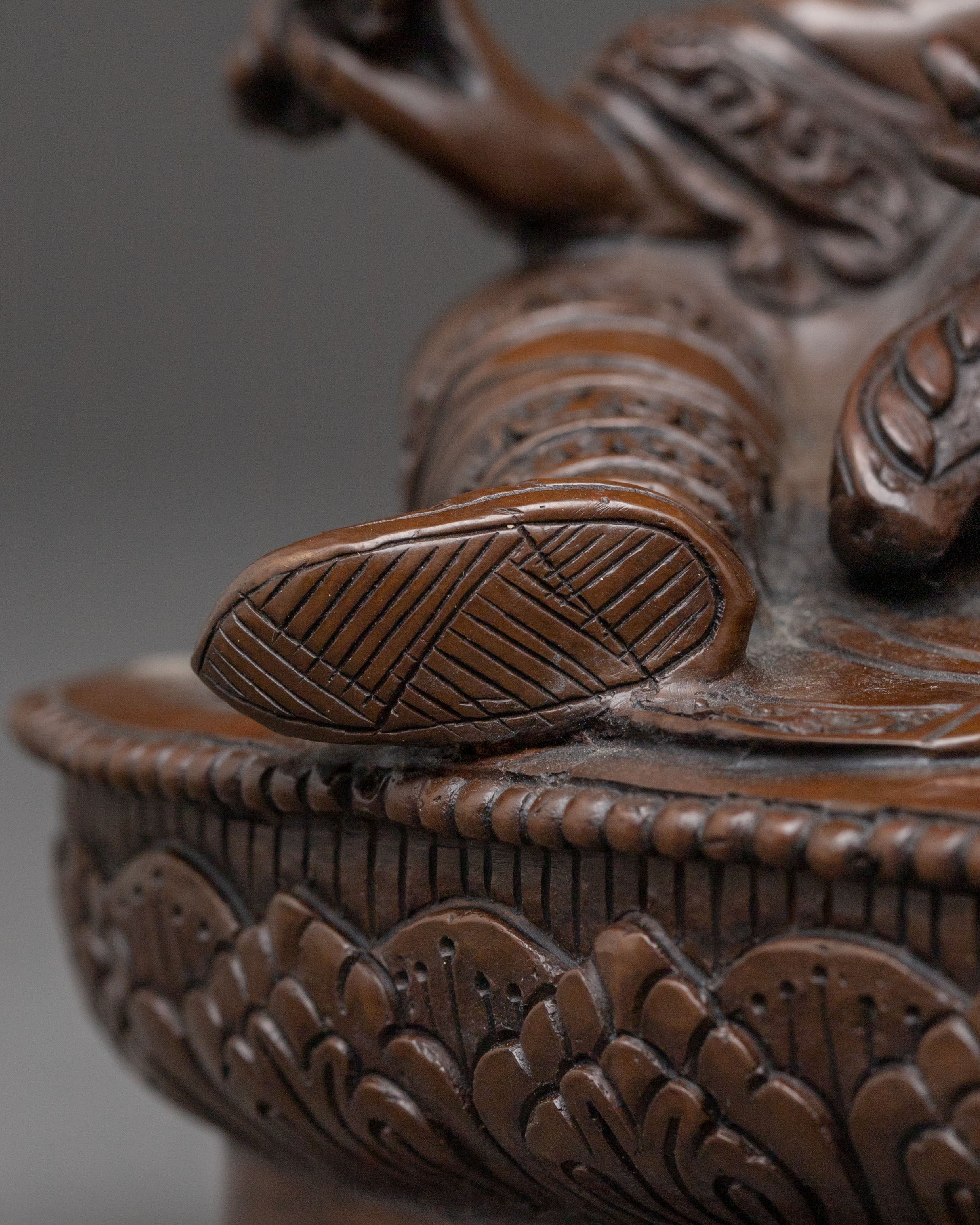 Guru Rinpoche Statue: Awakened Master