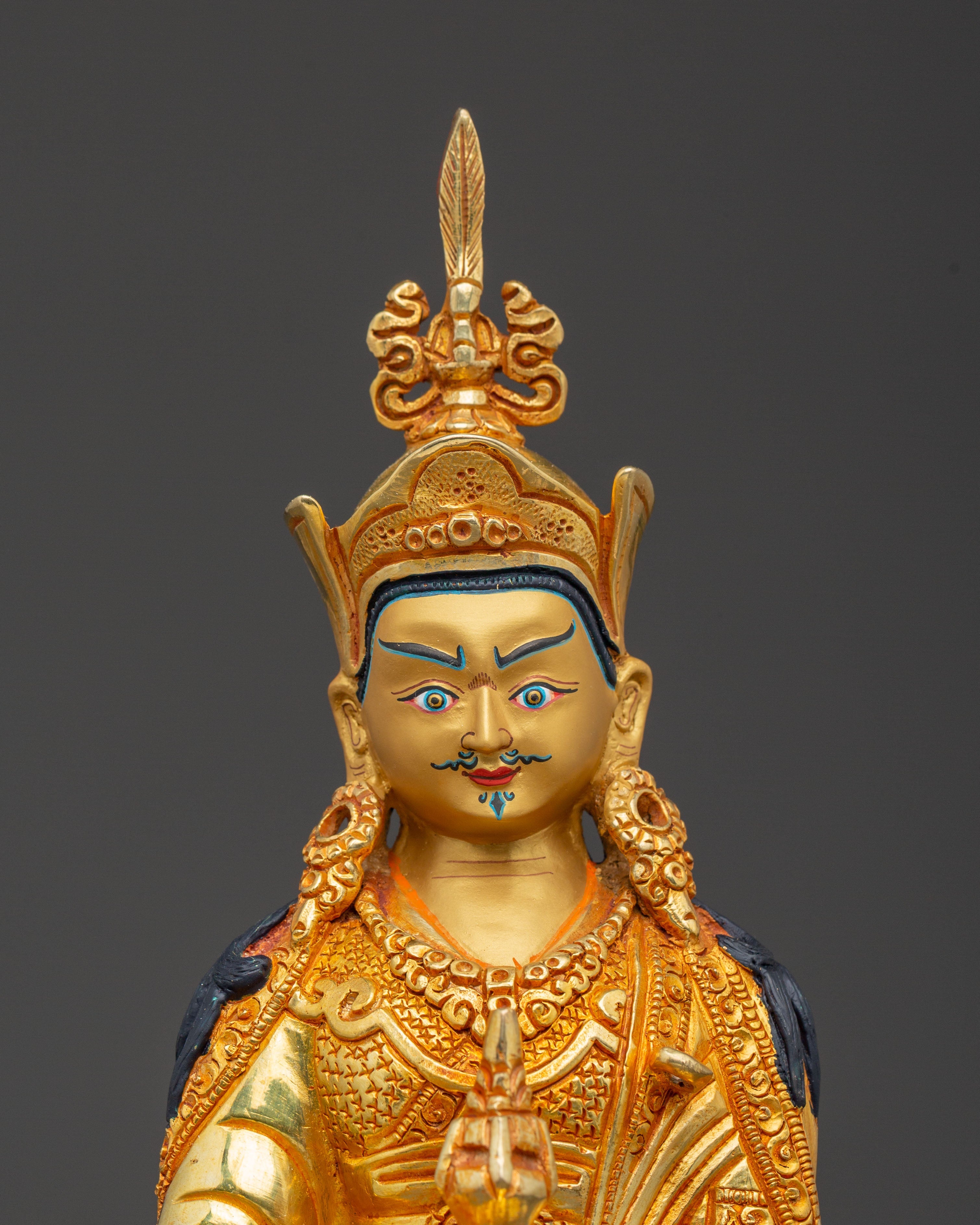 Golden Guru Rinpoche Spiritual Statue – Handcrafted Perfection