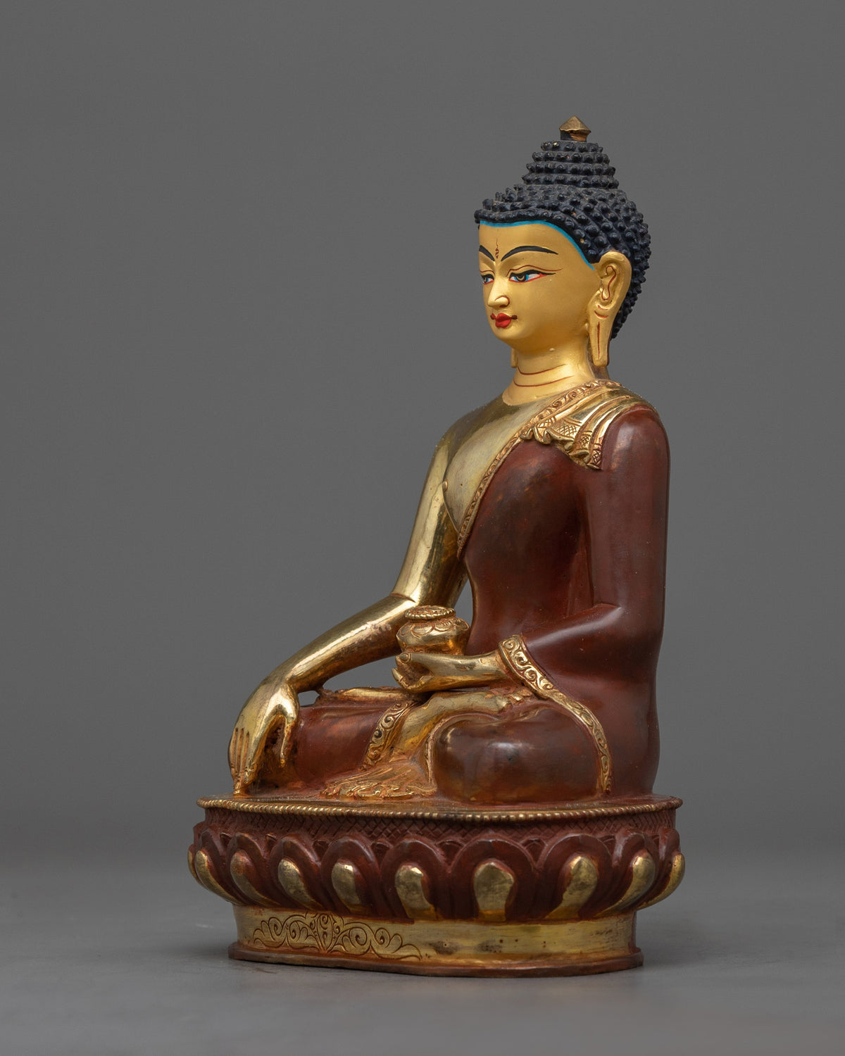the-buddha-shakyamuni-sculpture