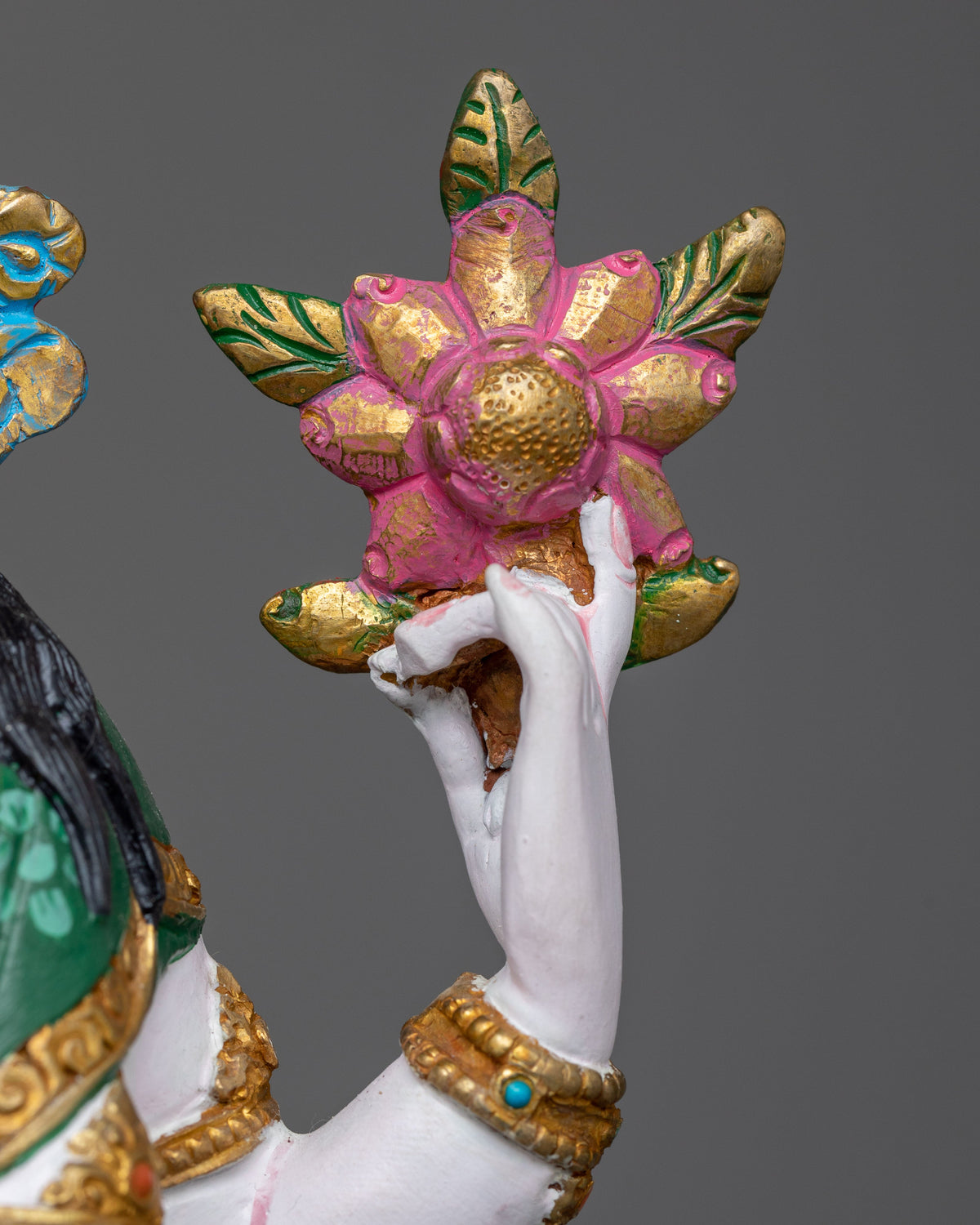 Lokesvara Chenrezig Statue | Compassion's Gentle Embrace