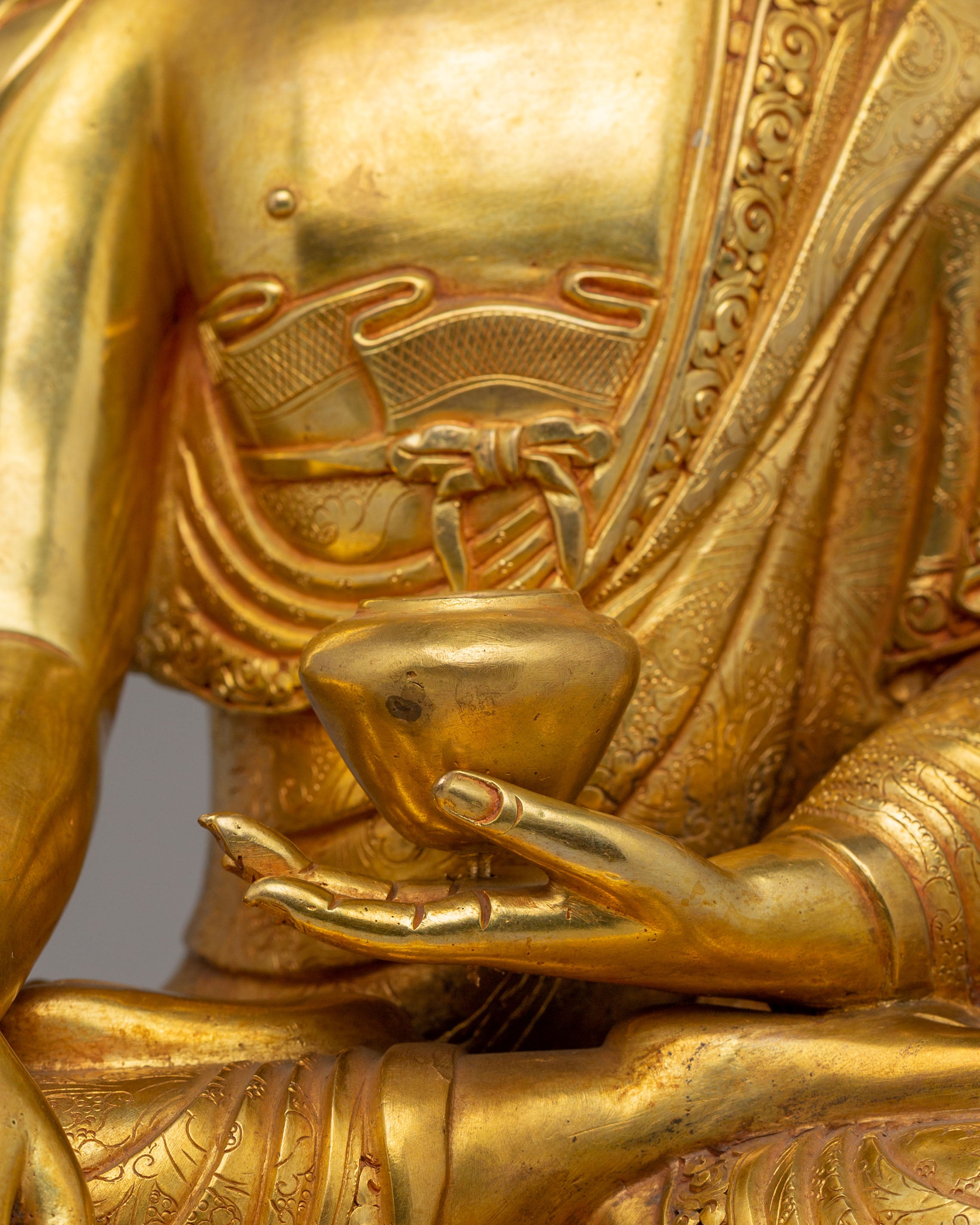 Divine Shakyamuni Buddha Altar Statue | Traditional Tibetan Artwork