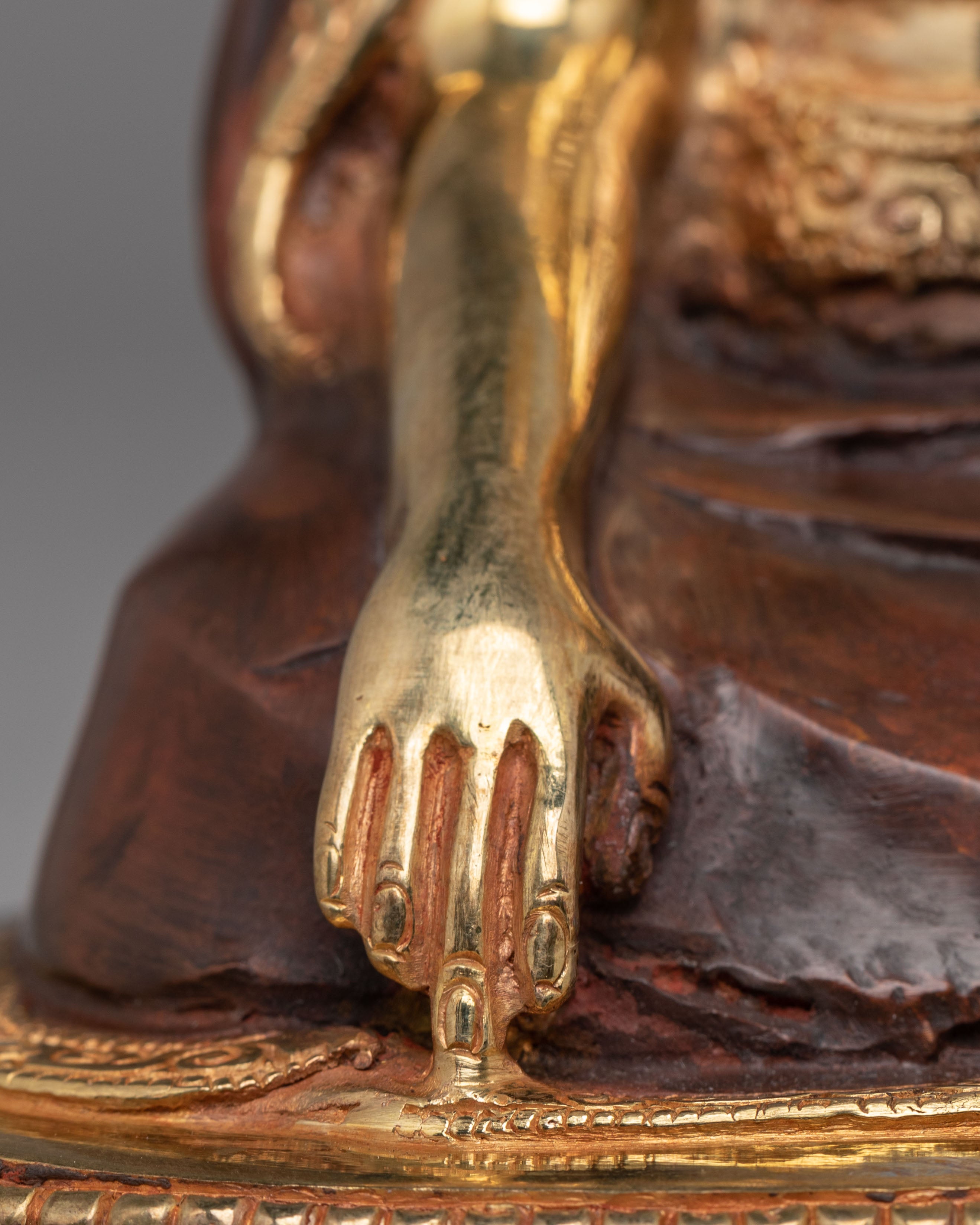 Sacred Traditional Guru Shapdum Statue | A Symbol of Spiritual Wisdom