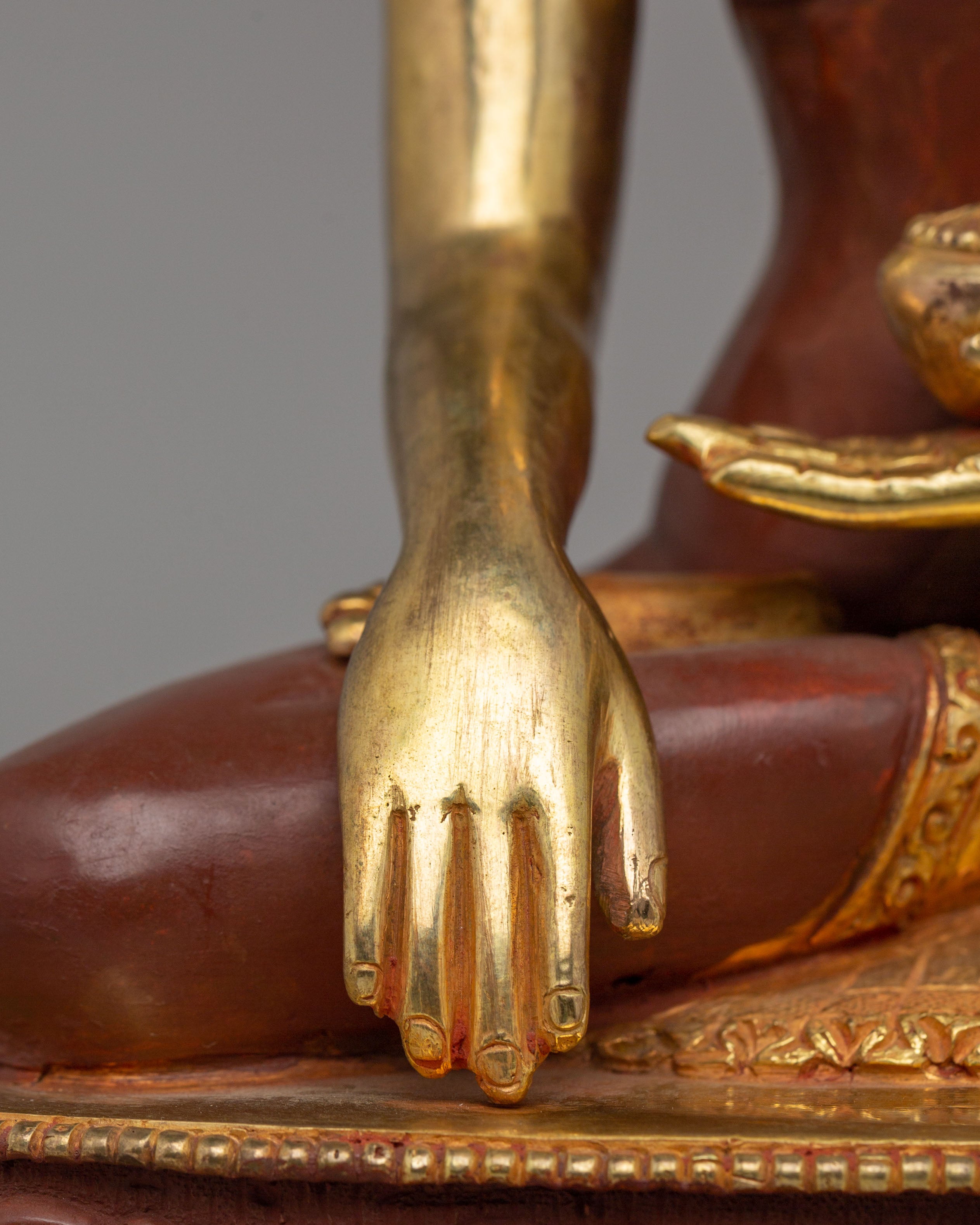 Spiritual Crowned Shakyamuni Buddha Statue | Altar Decor