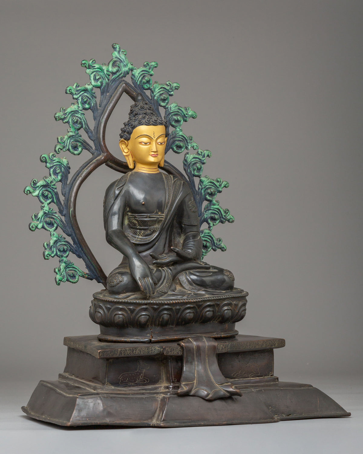 Gautama Buddha Buddhist Sculpture | 50 Year Old Oxidized Copper Statue