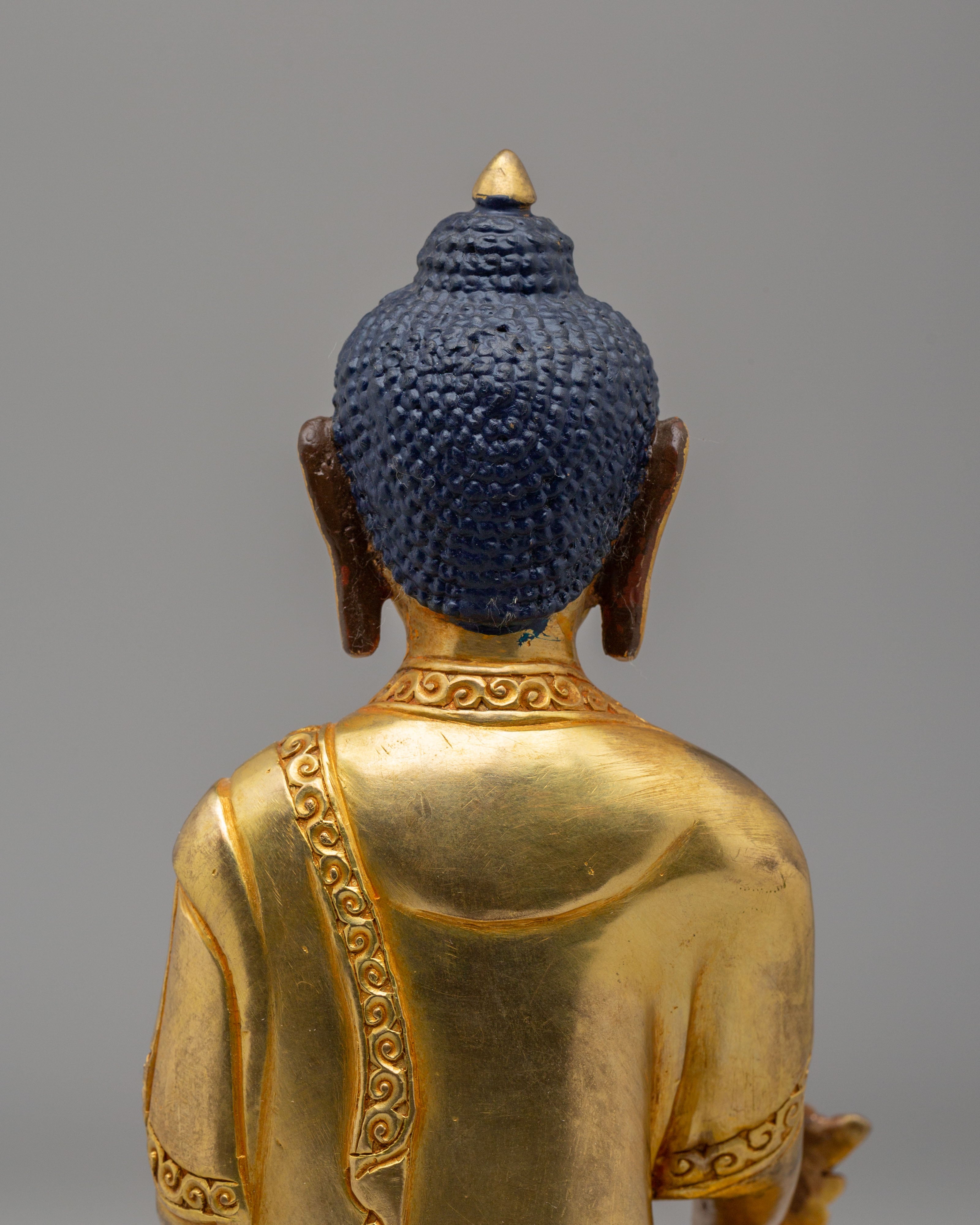 Himalayan Bhaisajyaguru Statue | Symbol of Healing and Inner Peace