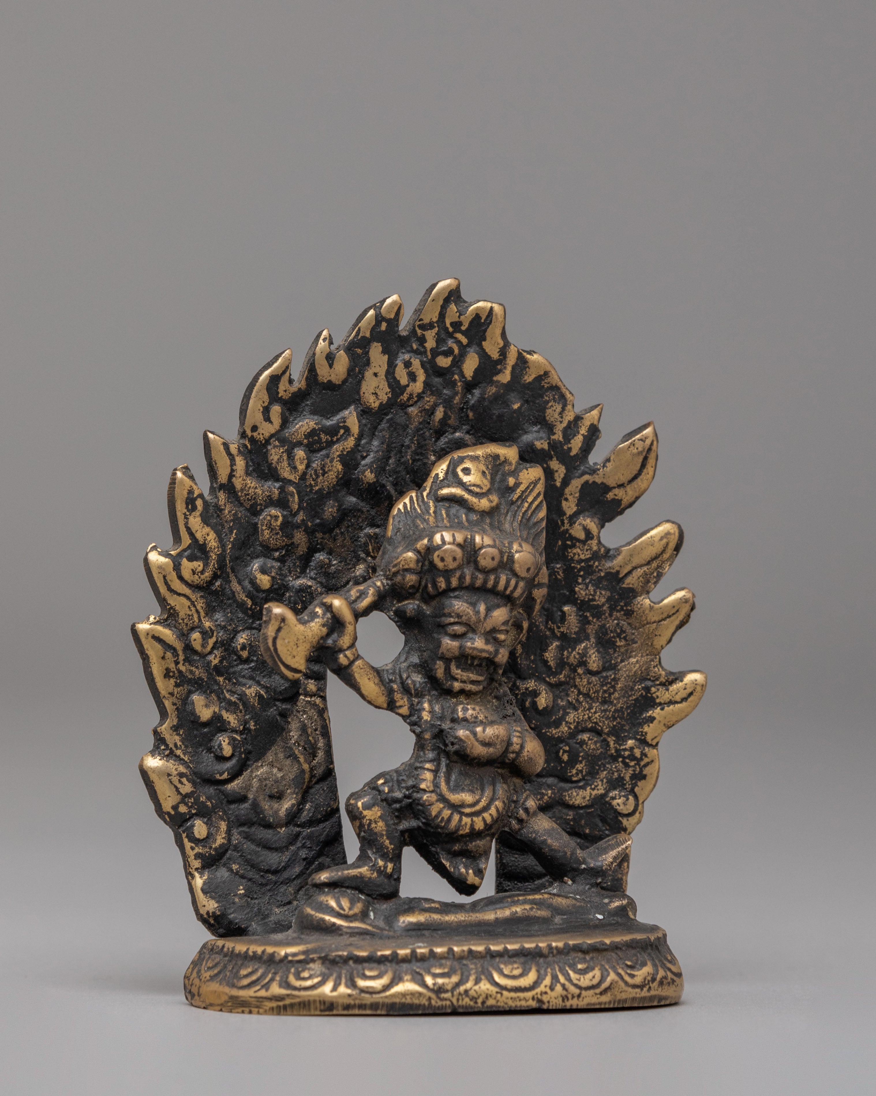 Buddhist Protector Deity Mahakala Statue | Guardian of Dharma