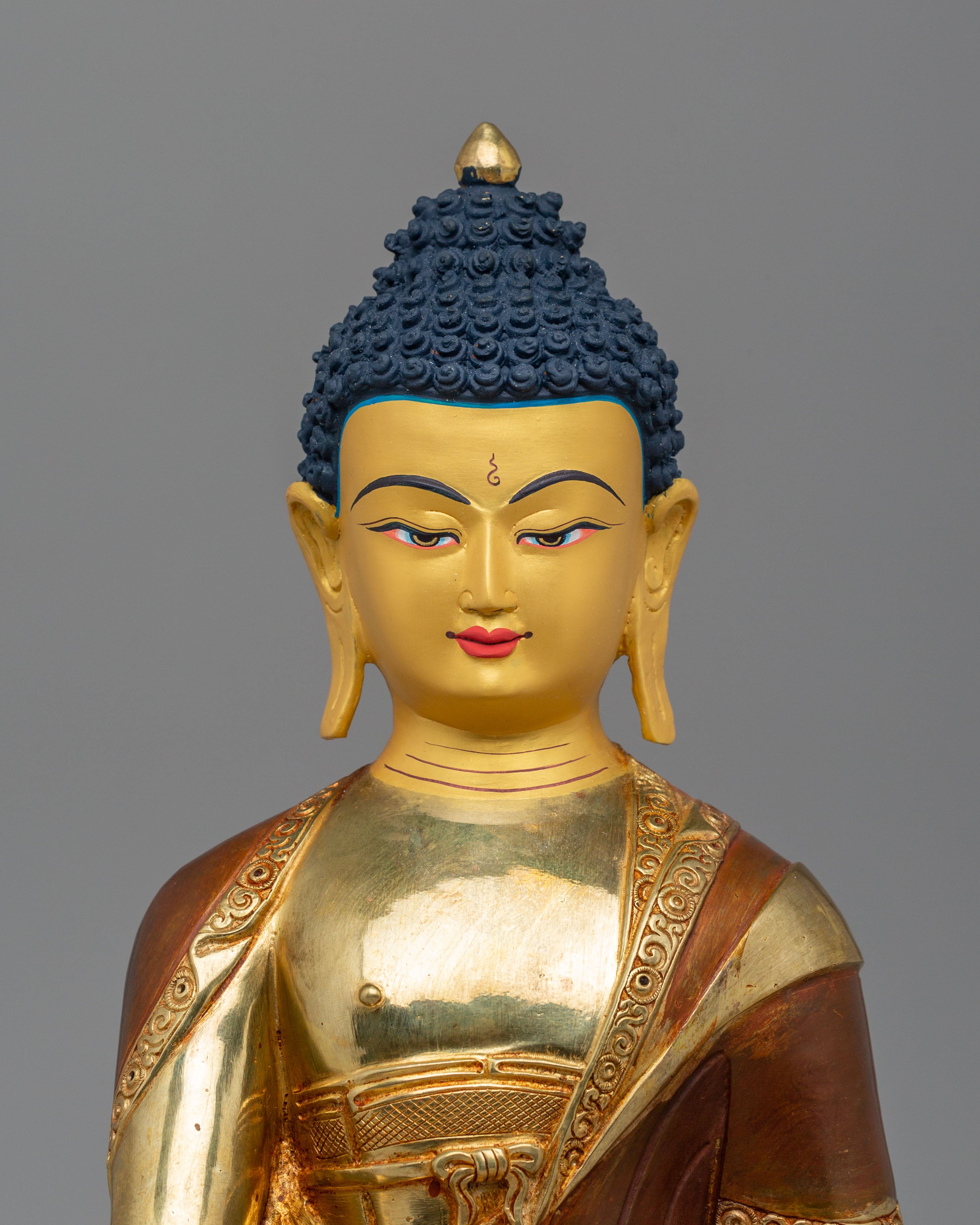 Sage Shakyamuni Buddha Statue | Symbol of Enlightenment