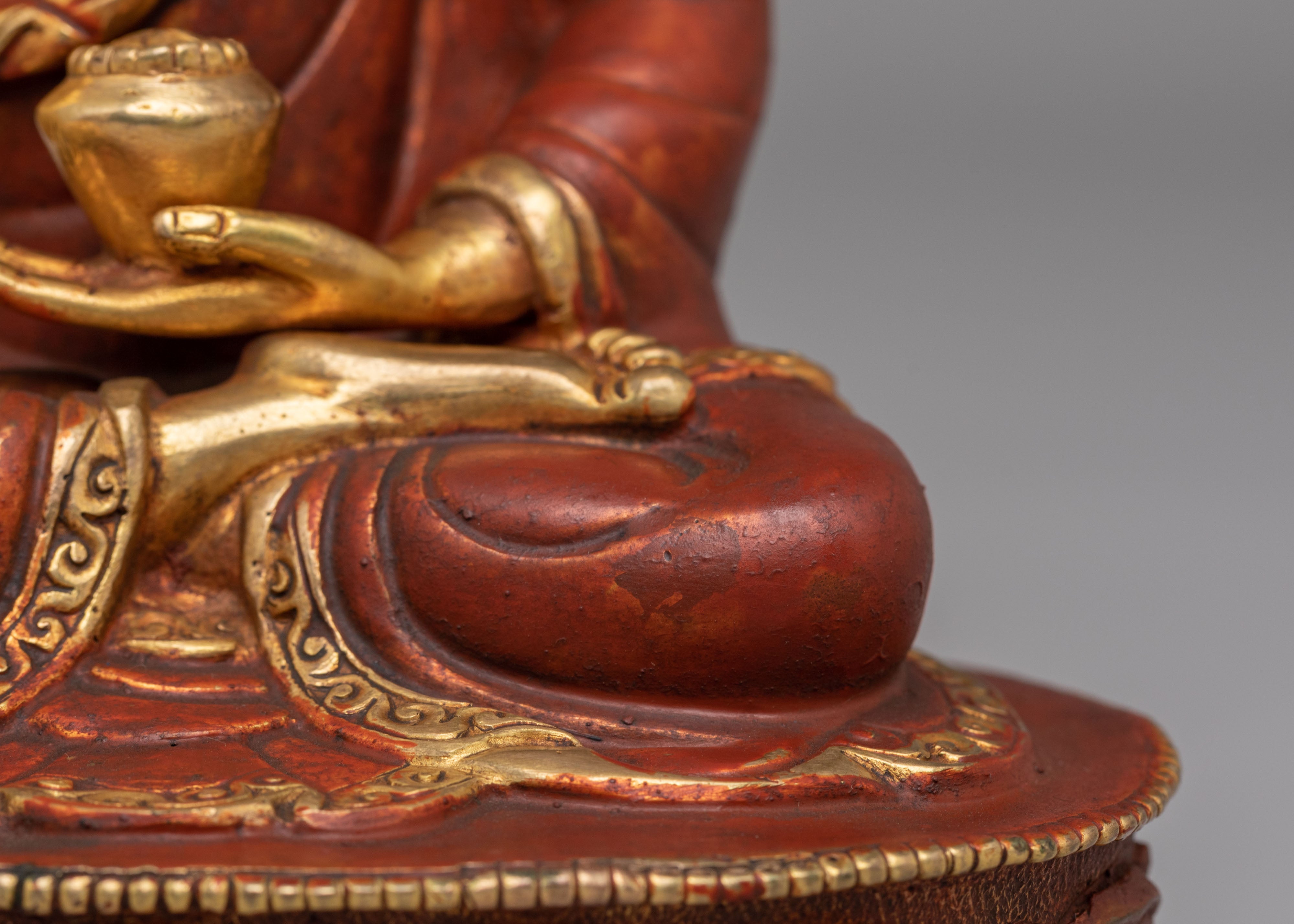 Himalayan Jigten Sumgon Statue | Drikung Kagyu Master