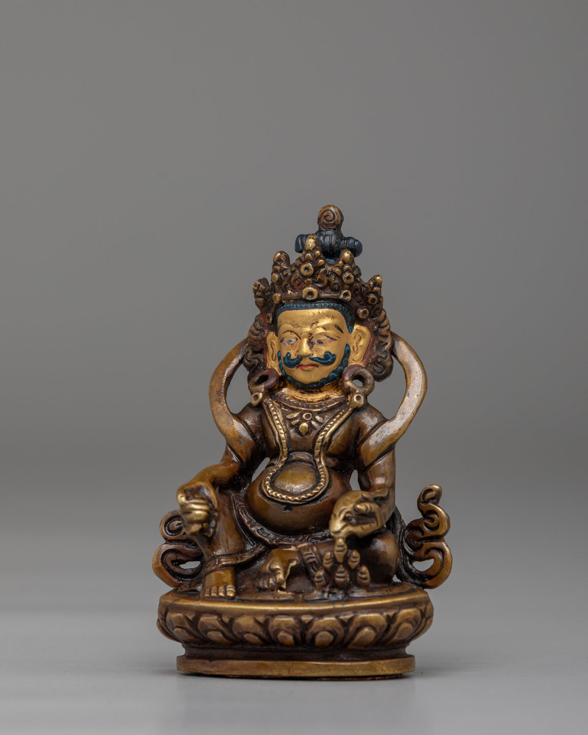 Dzambhala Meditation Wealth Deity Statue | Spiritual Decor for Prosperity