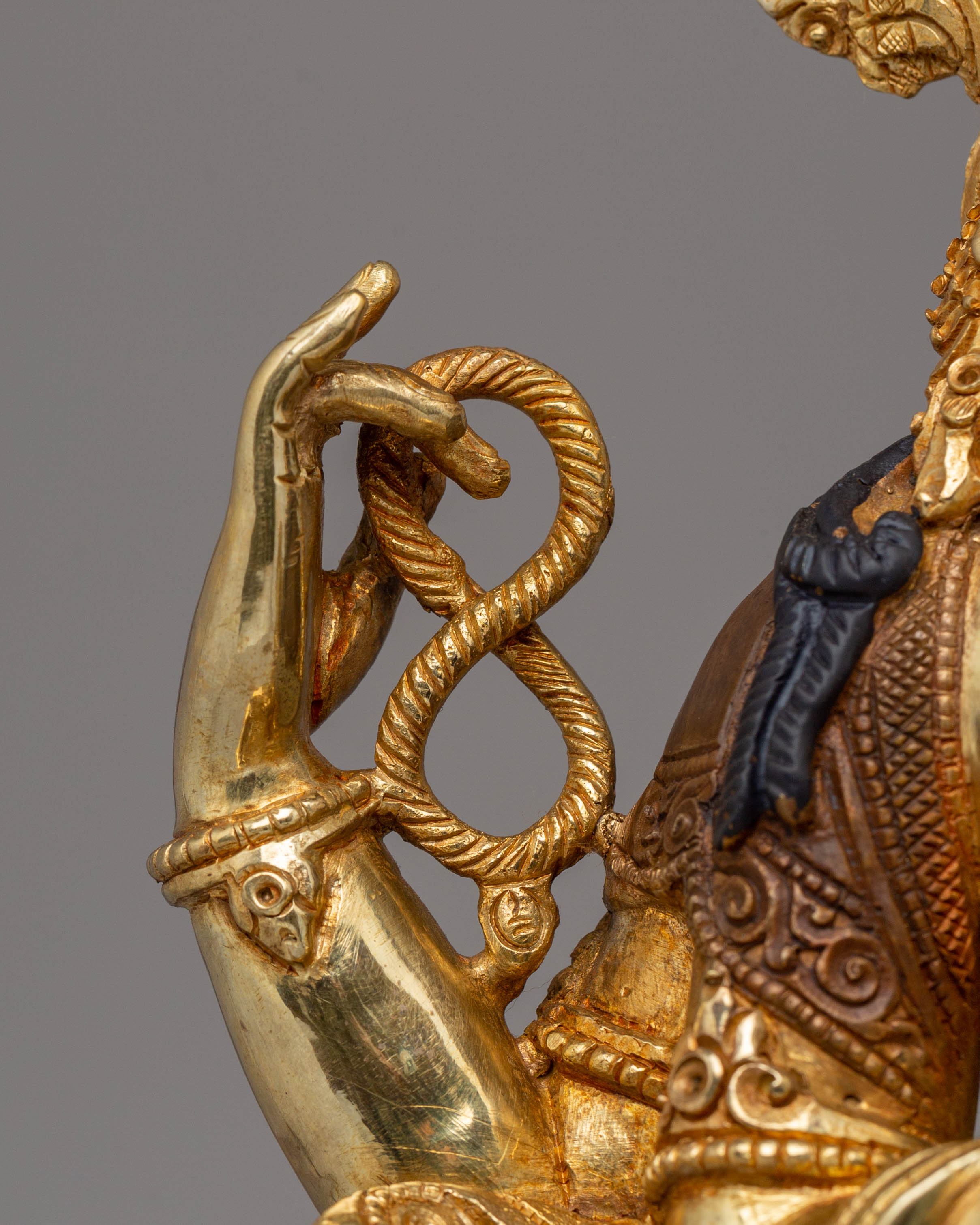 Handmade Golden Statue of Chenrezig | Tibetan Artwork