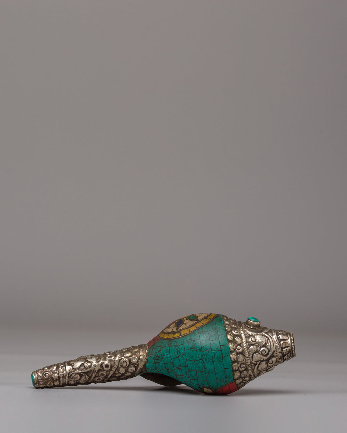 Traditional Buddhist Conch | Buddhist Ritual Trumpet for Puja
