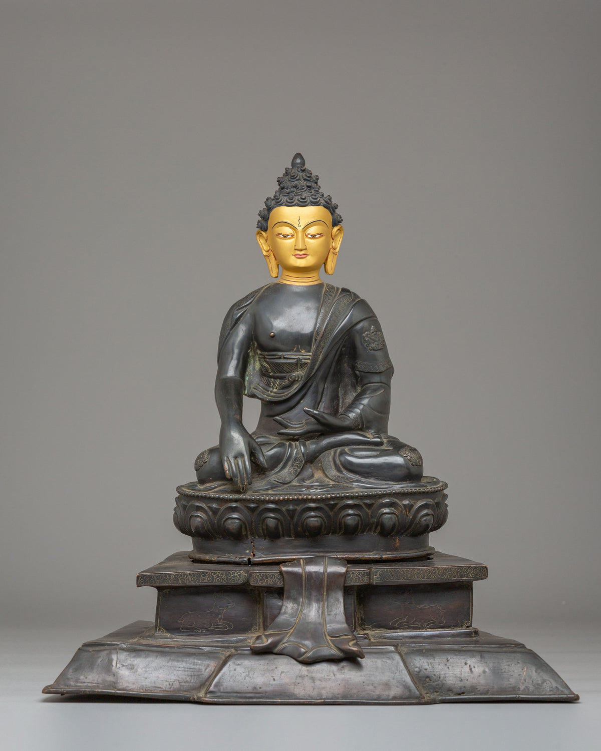 Gautama Buddha Buddhist Sculpture | 50 Year Old Oxidized Copper Statue