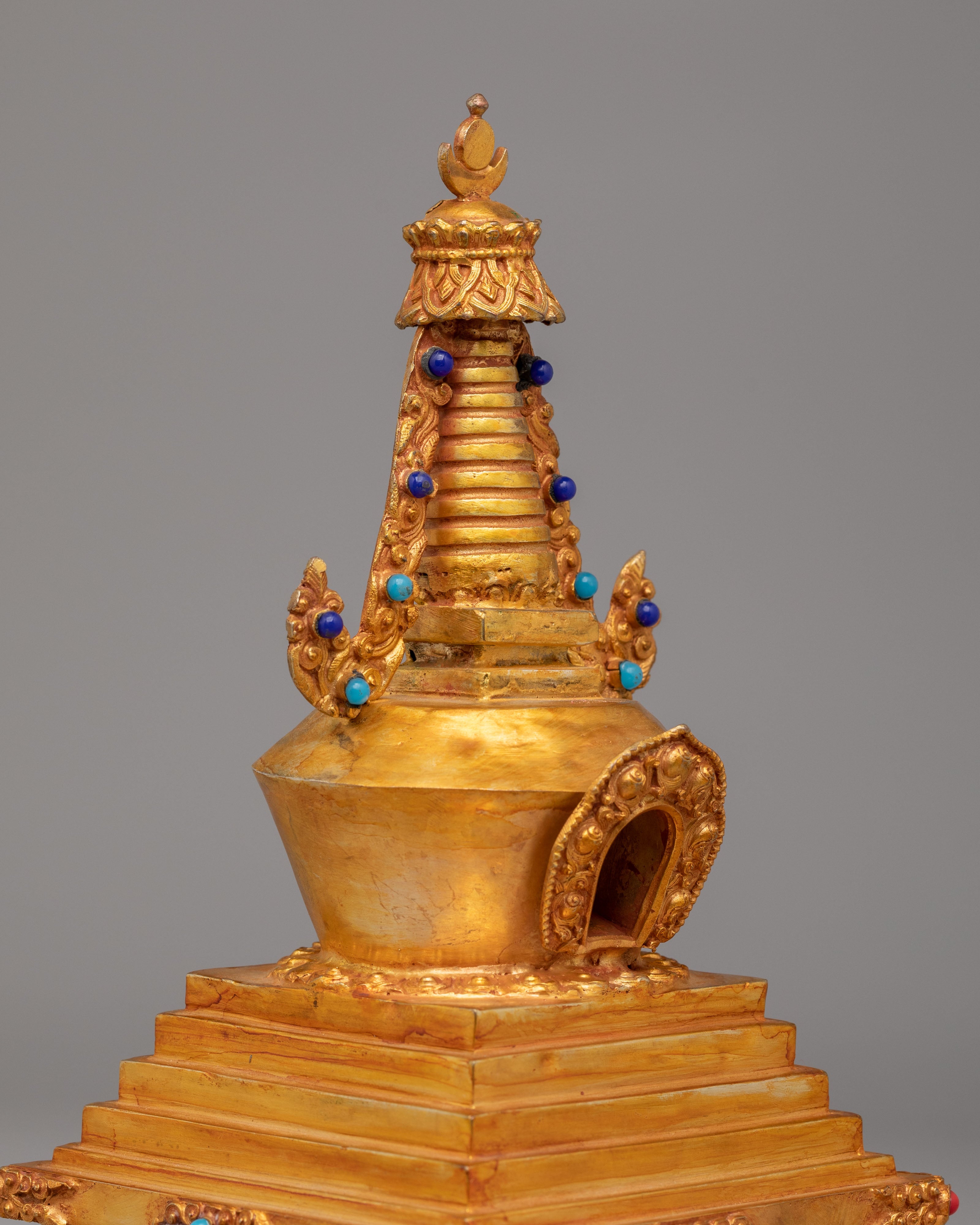 Handcrafted Buddhist Enlightenment Chorten | Symbol of Spiritual Awakening