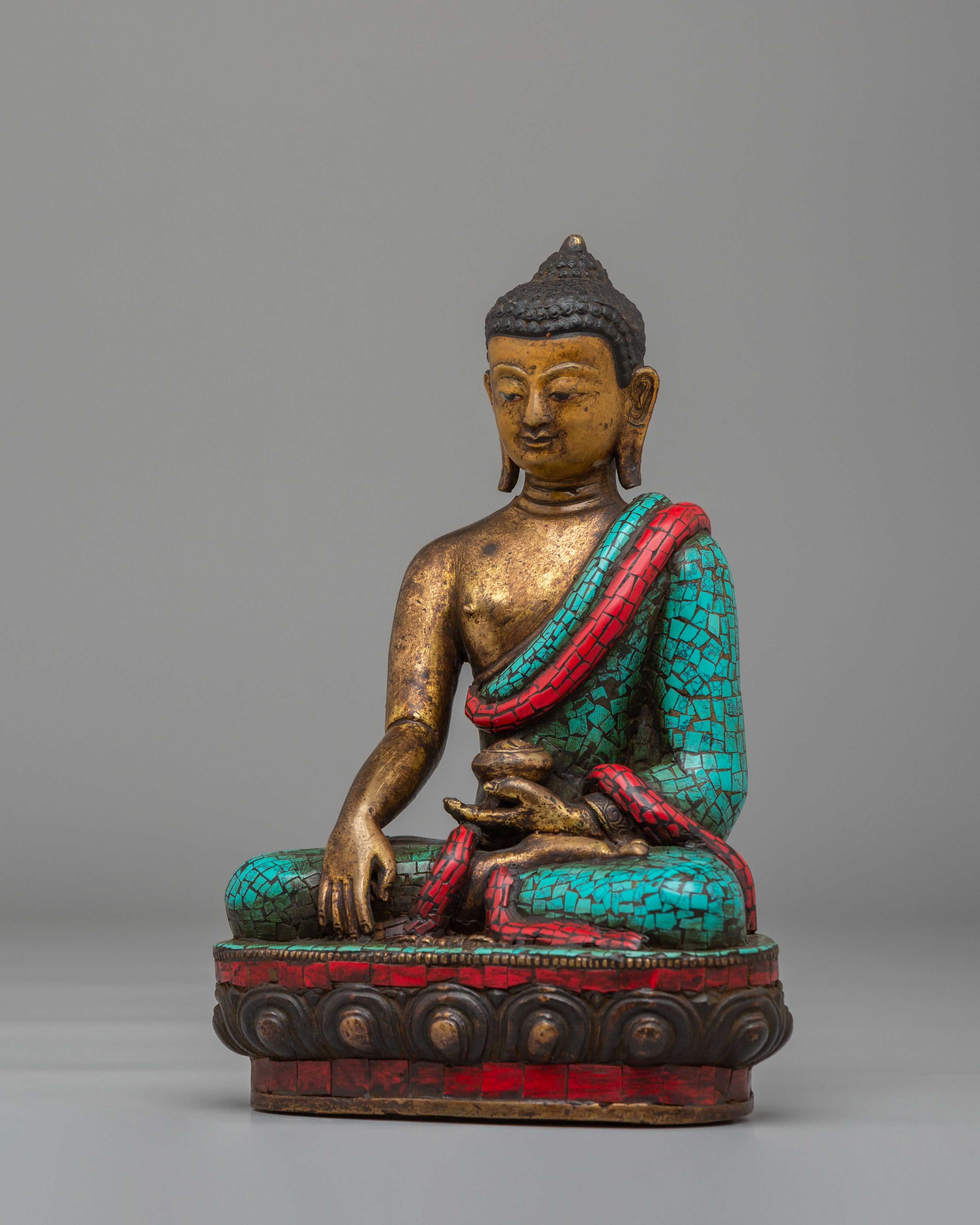 Historical Altar Shakyamuni Buddha Figurine | Traditional Buddha Statue