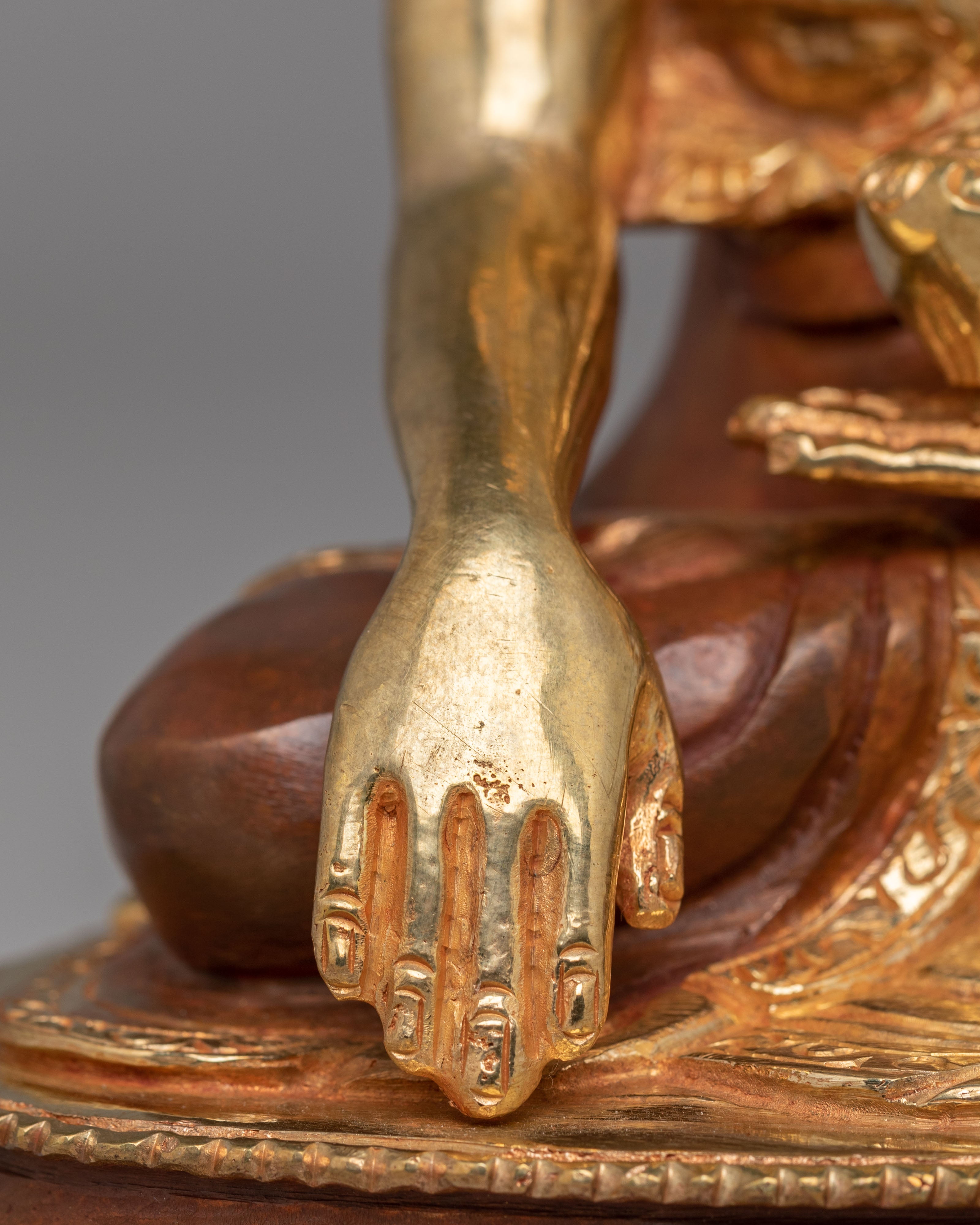 Siddhartha Gautama Buddha Statue | Symbol of Enlightenment