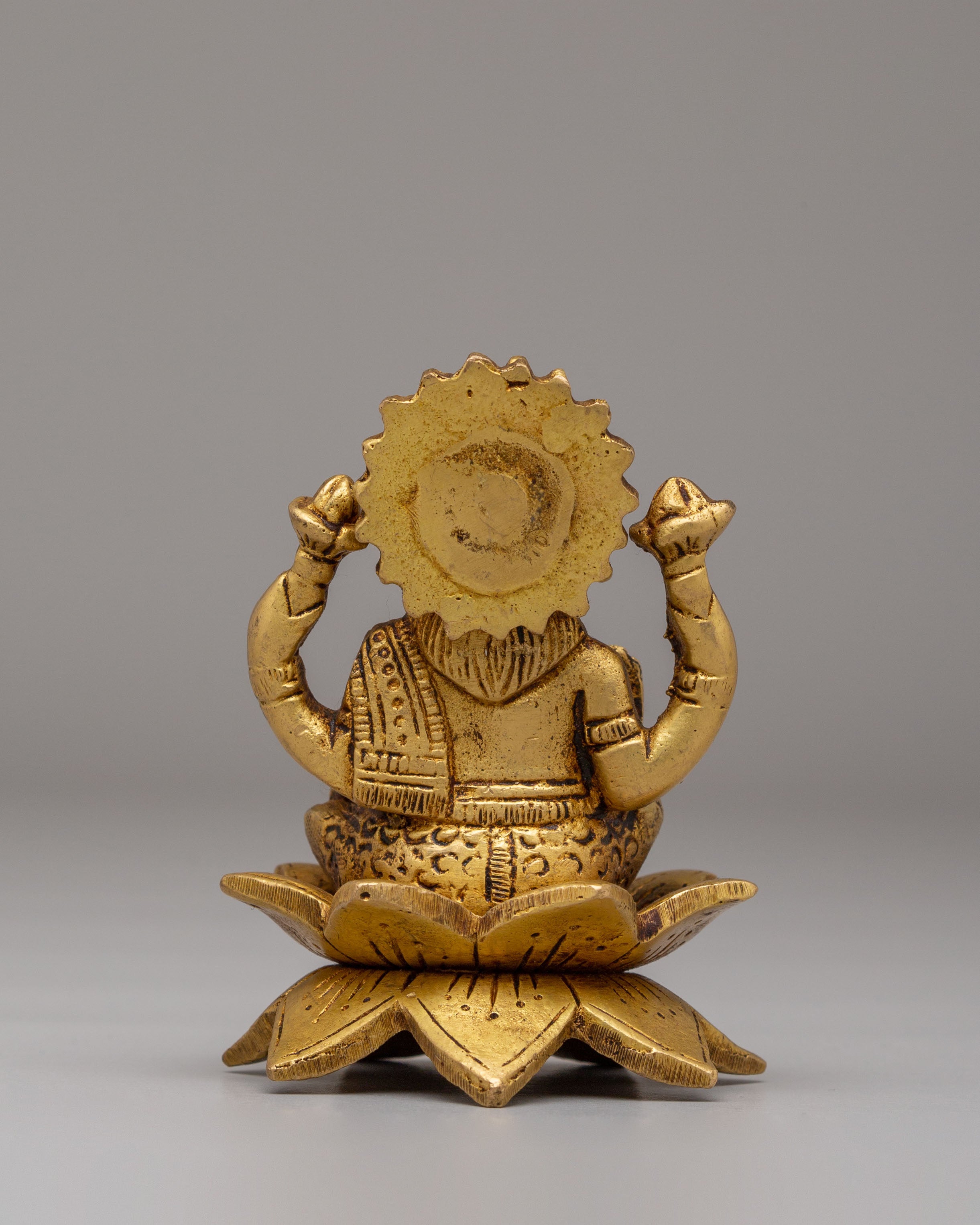 Handcrafted Laxmi Deity Statue | Elegant Home Decor