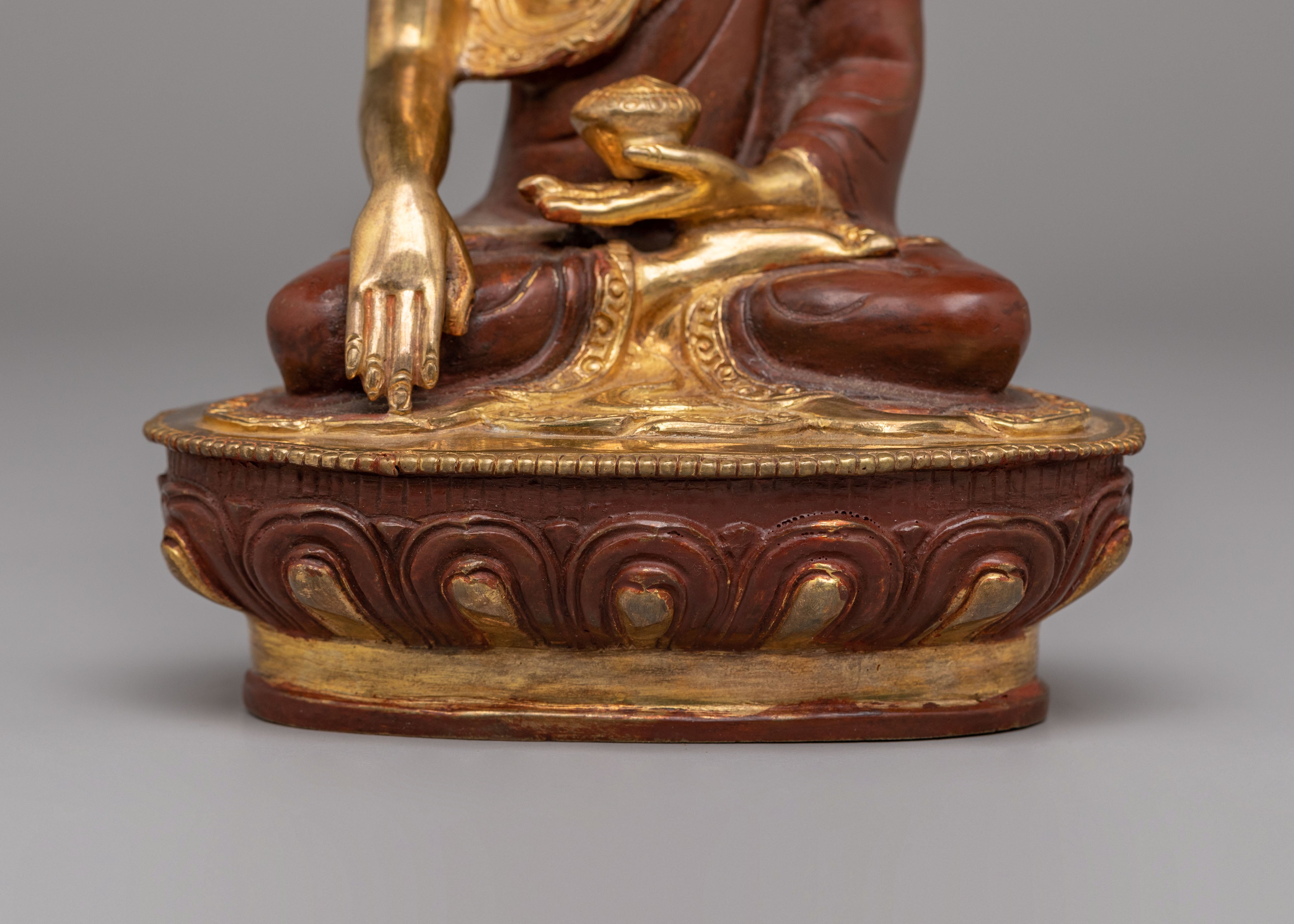 Buddhist Altar Shakyamuni Buddha Statue | Sacred Home Decor