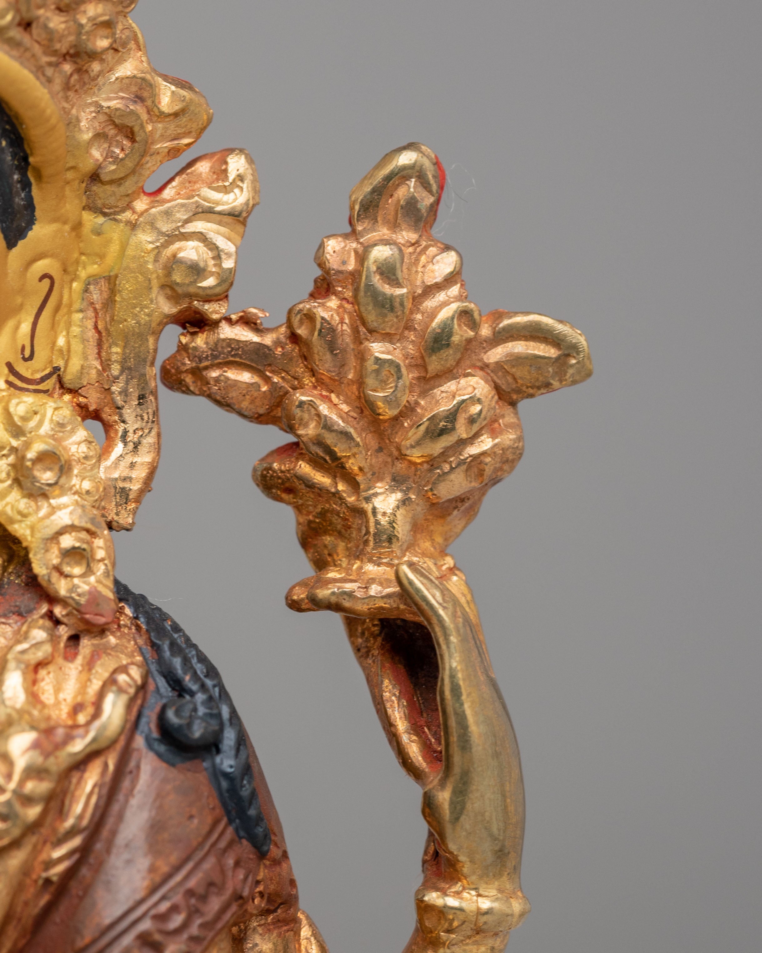 Four-Armed Chenrezig Himalayan Statue | Handcrafted Spiritual Decor