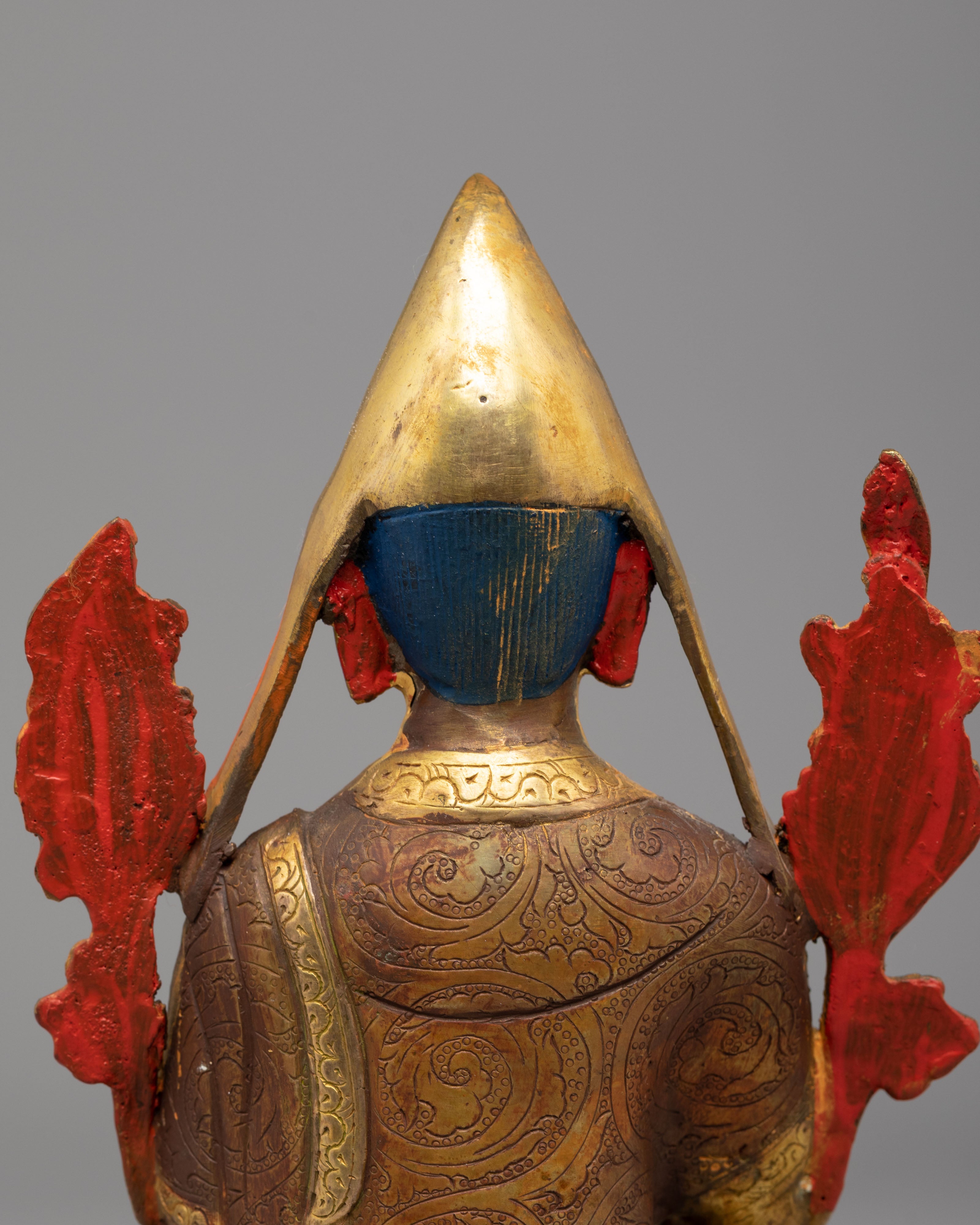 Tibetan Tsongkhapa Deity Statue | Spiritual Decor for Meditation and Enlightenment