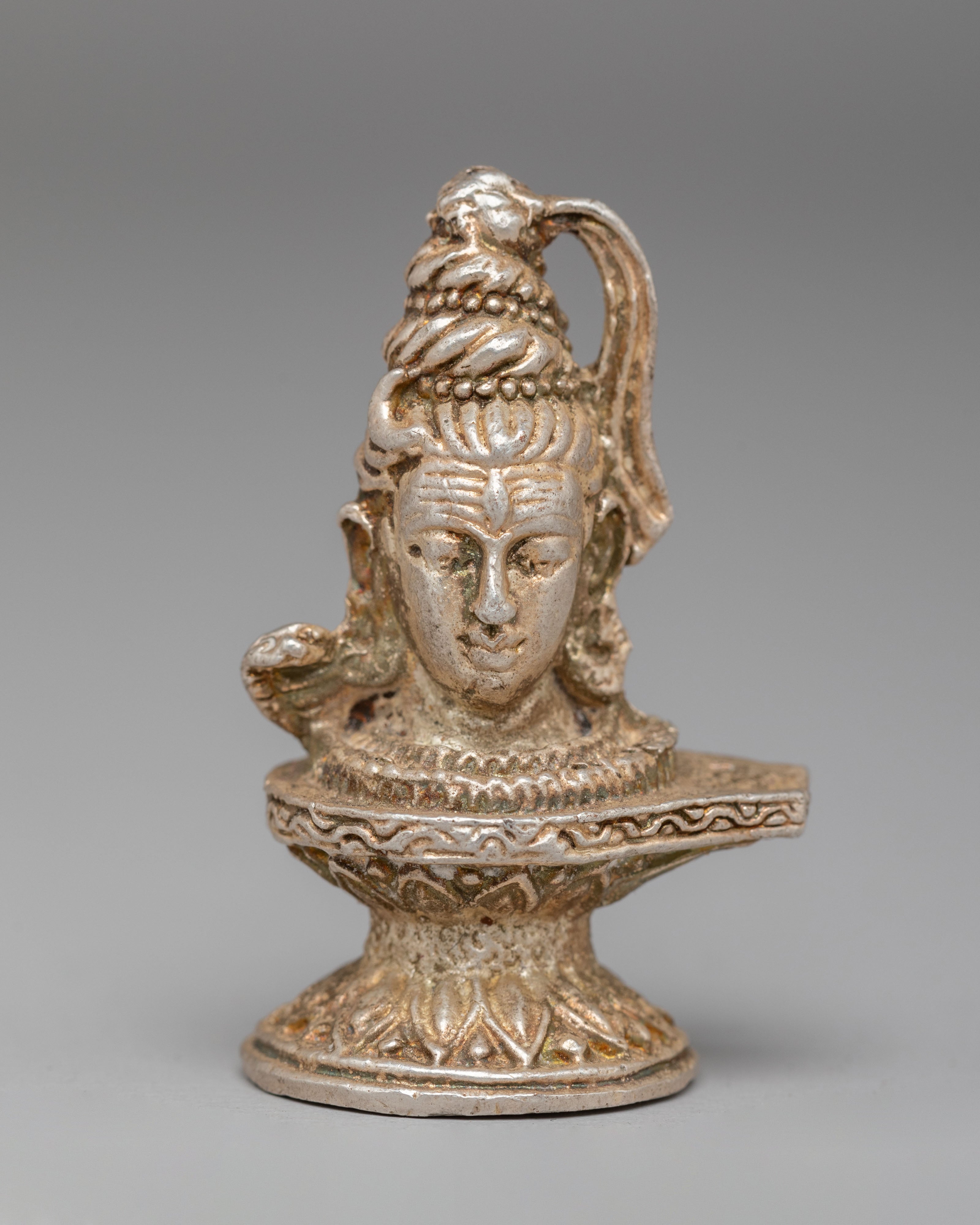 Shiva Linga With Head Design | Sacred Hindu Deity Figurine