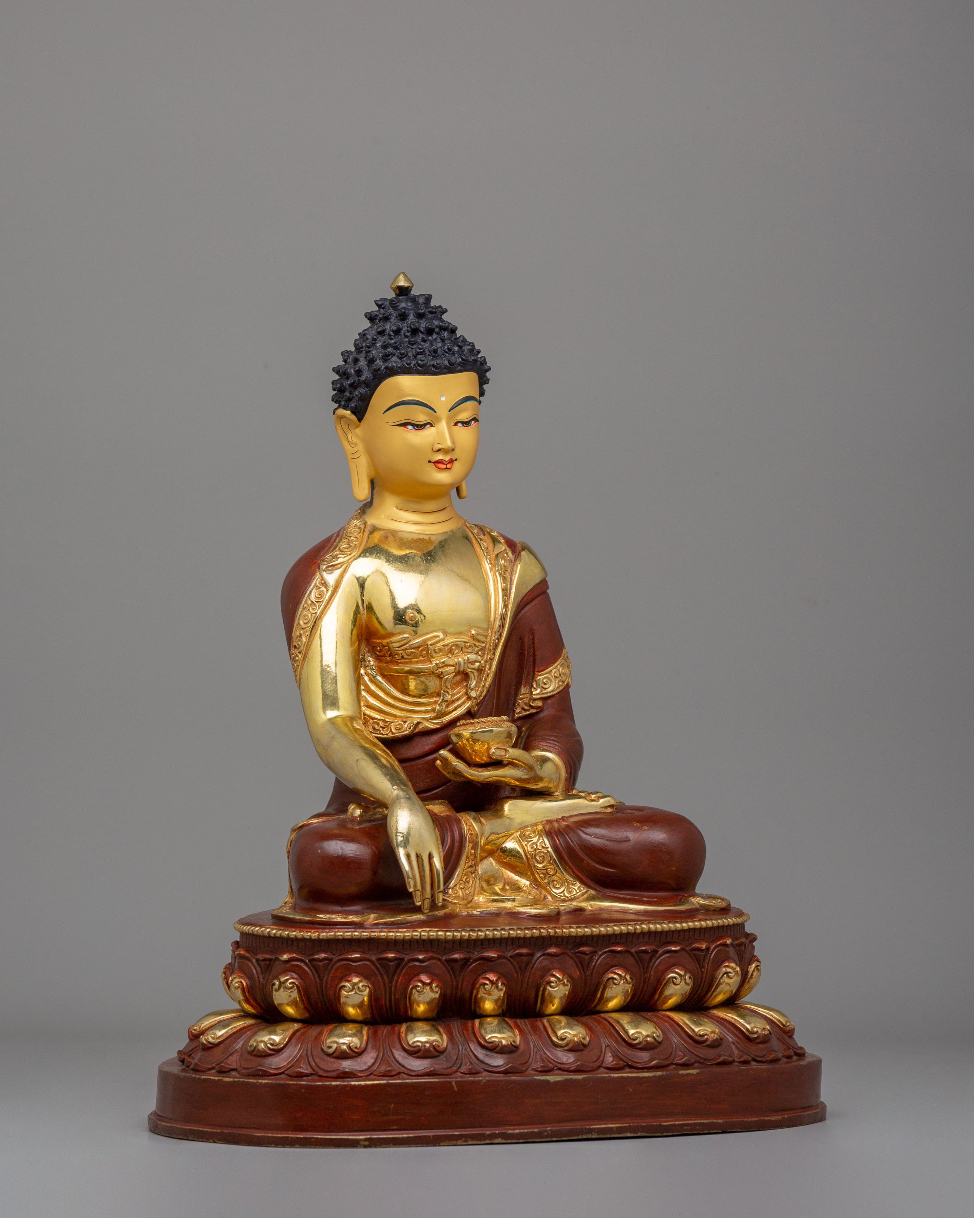 Copper Statue of Buddha Shakyamuni | Sacred Figure of Wisdom & Enlightenment