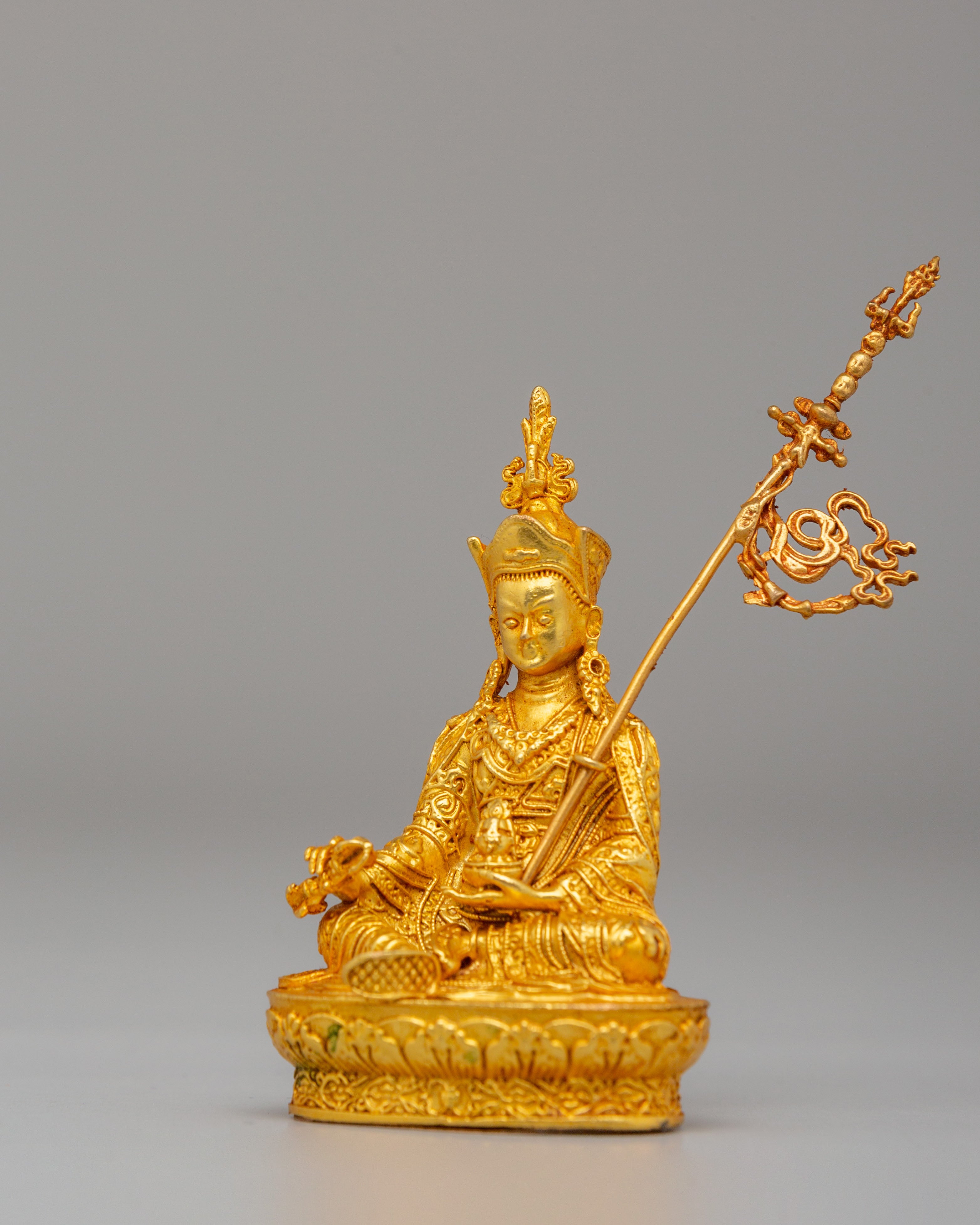 Sacred Guru Rinpoche Shrine Statue | Machine Made Statue